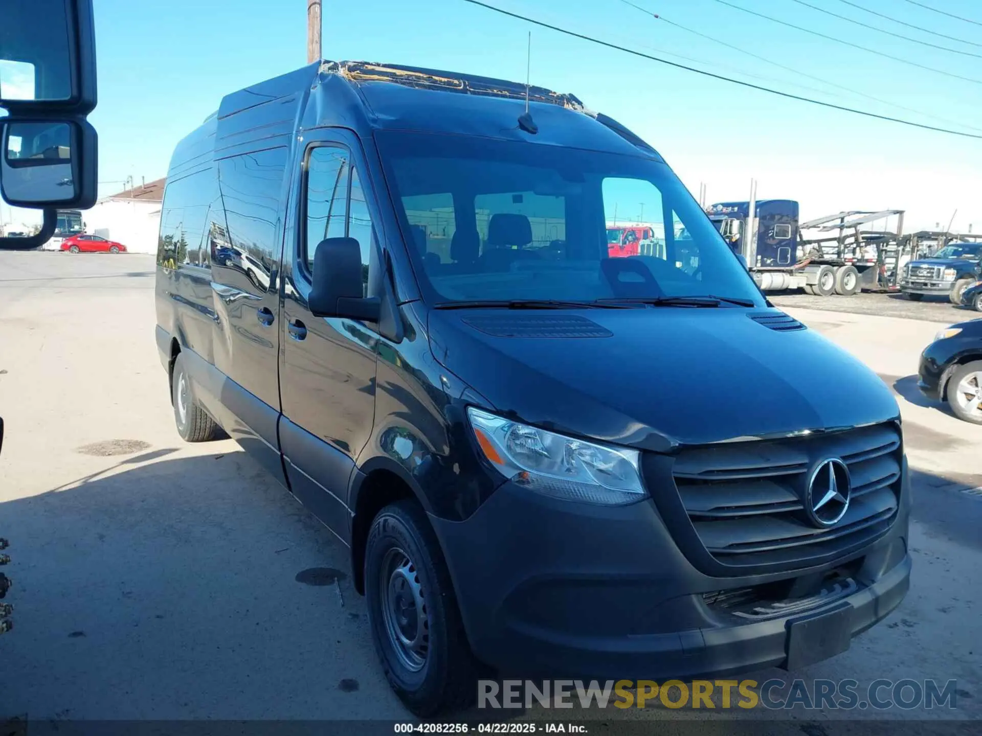 1 Photograph of a damaged car W1Z4KGHY2ST213362 MERCEDES-BENZ SPRINTER 2500 2025