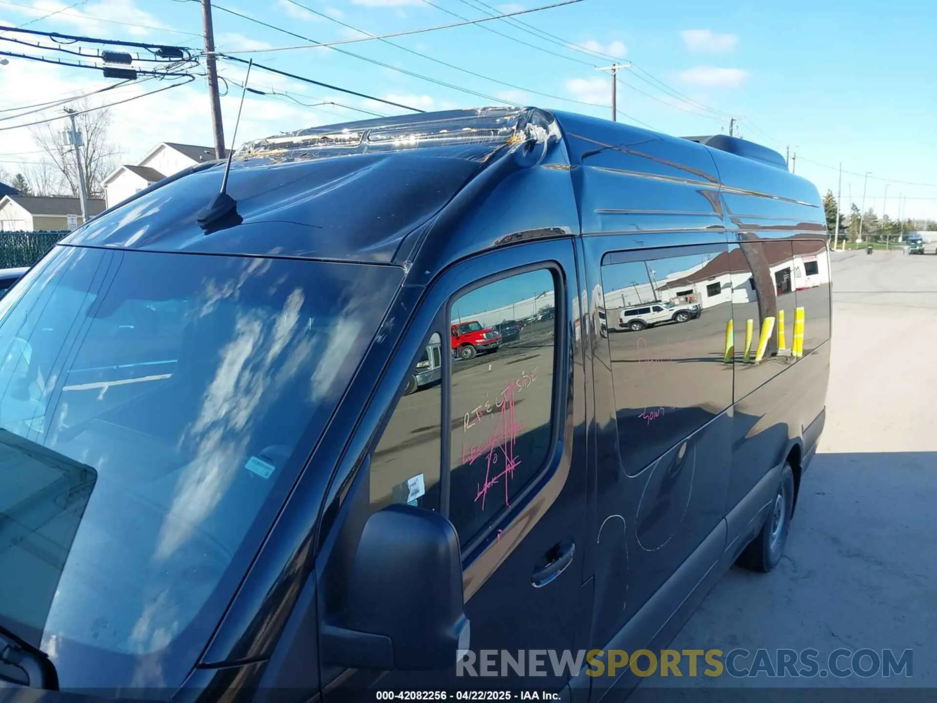 18 Photograph of a damaged car W1Z4KGHY2ST213362 MERCEDES-BENZ SPRINTER 2500 2025