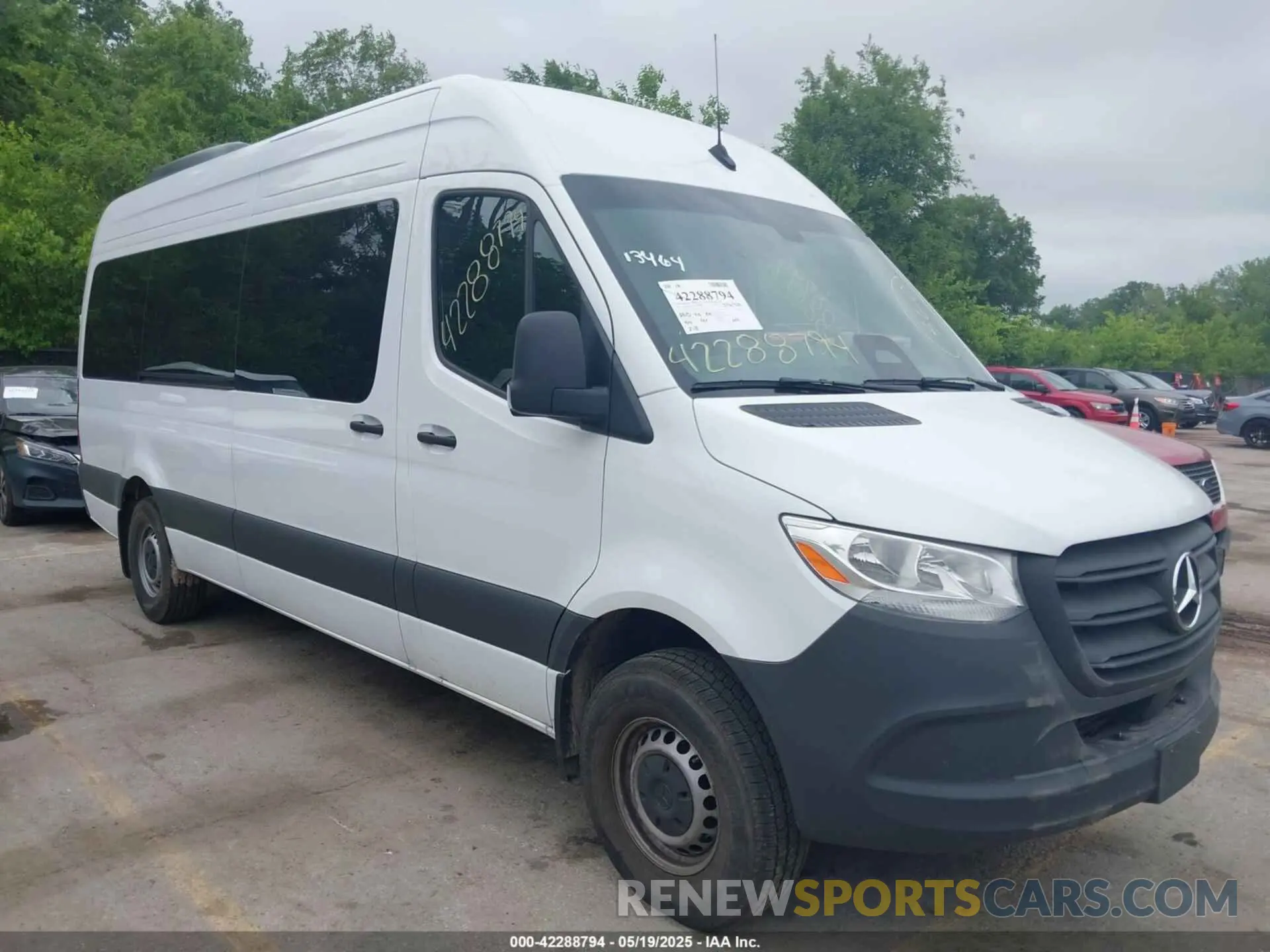 1 Photograph of a damaged car W1Z4KGHY7ST217701 MERCEDES-BENZ SPRINTER 2500 2025