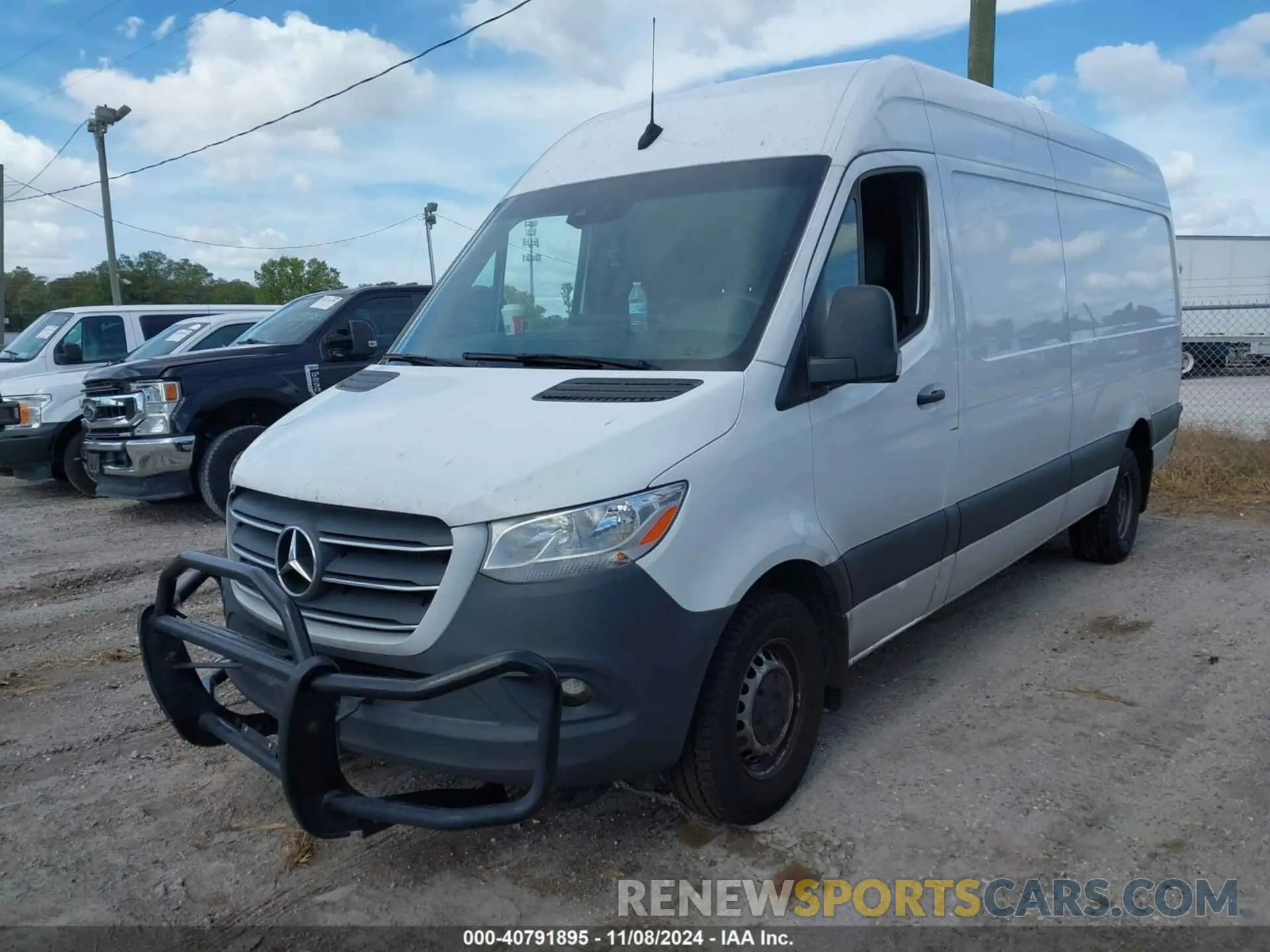2 Photograph of a damaged car W1Y5NCHYXPT131315 MERCEDES-BENZ SPRINTER 3500 2023