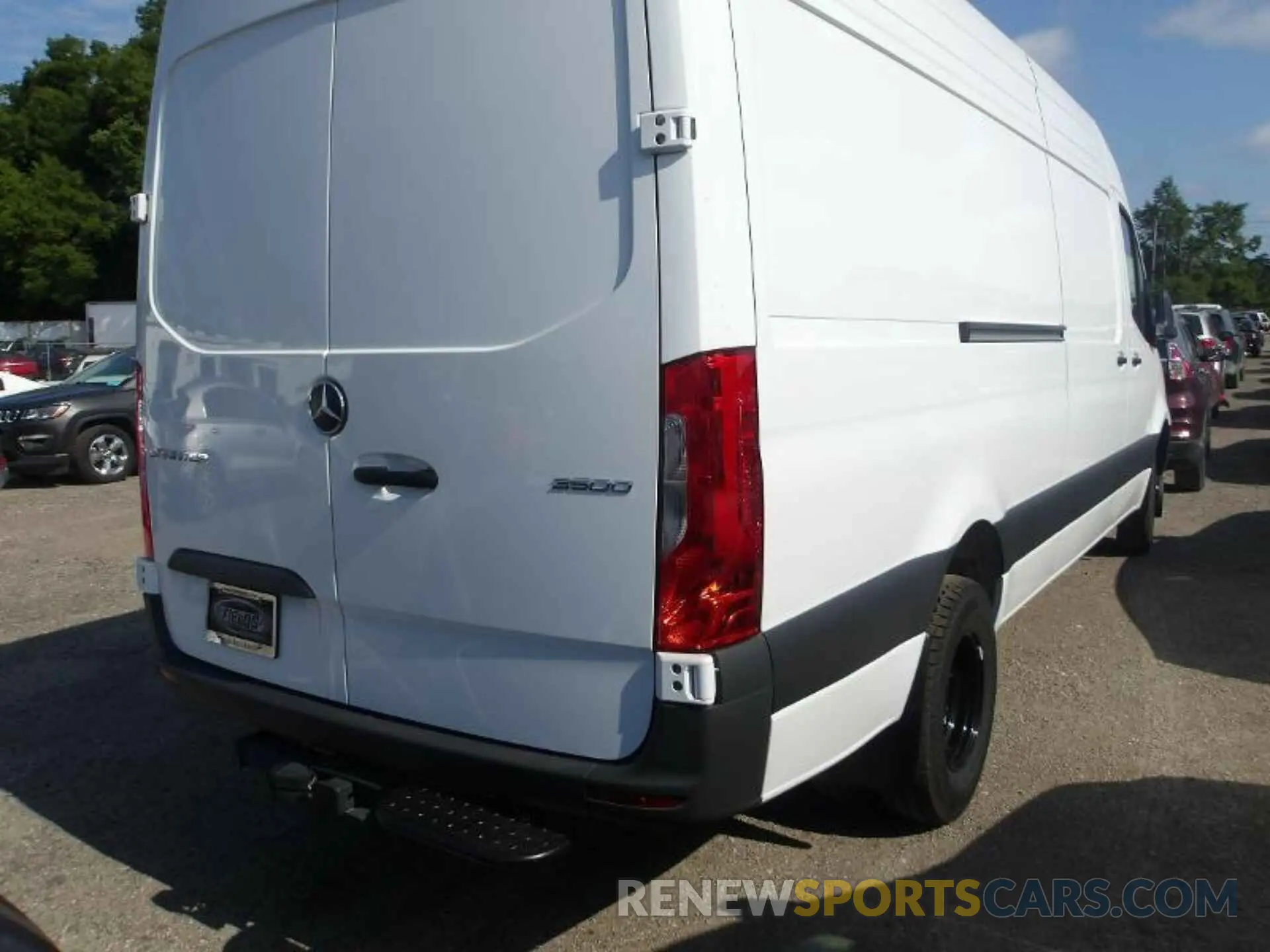 4 Photograph of a damaged car W1Y5NCHY4ST208303 MERCEDES-BENZ SPRINTER 3500 2025