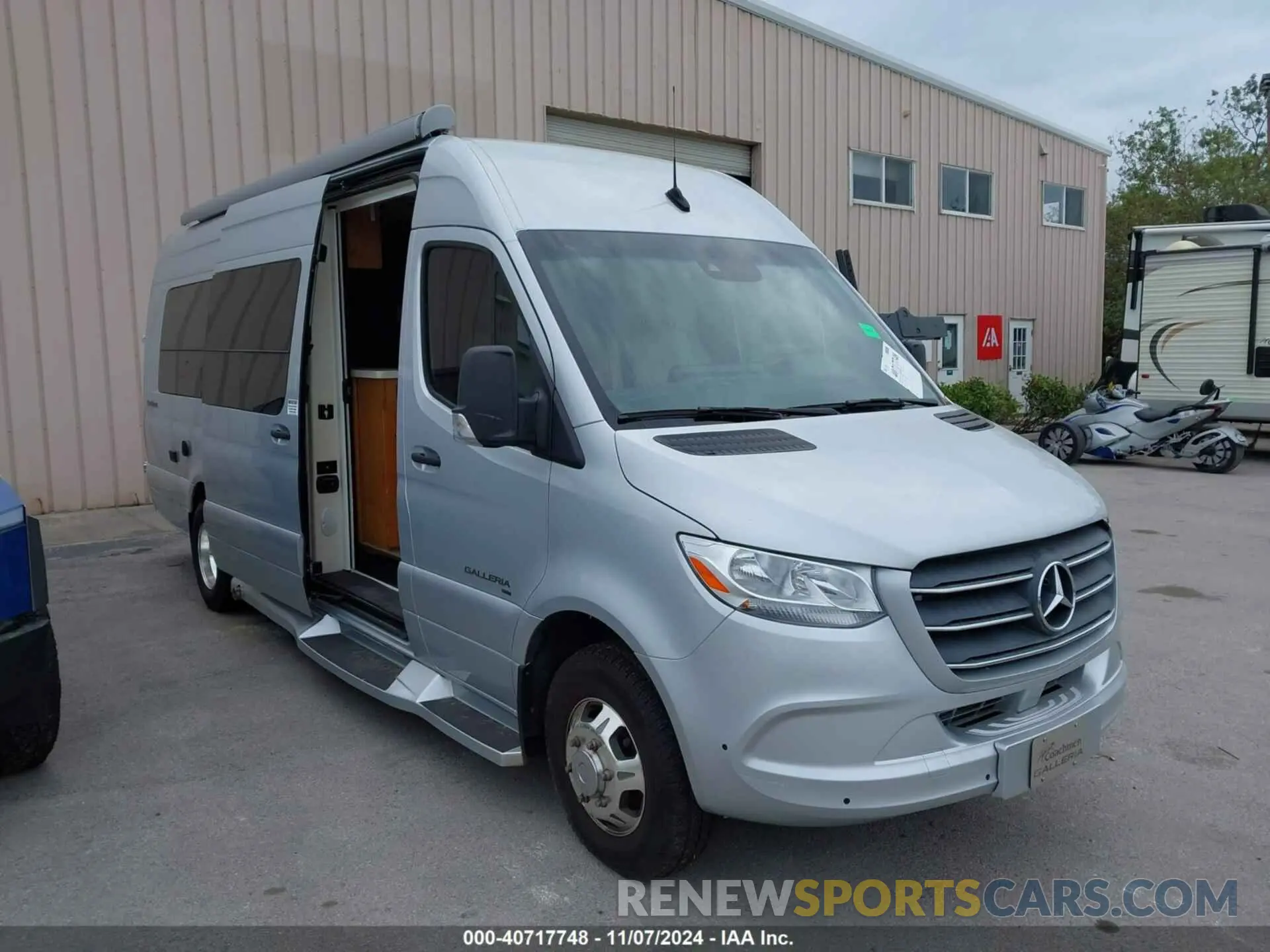1 Photograph of a damaged car W1X8ED3YXKP194396 MERCEDES-BENZ SPRINTER 3500XD 2019