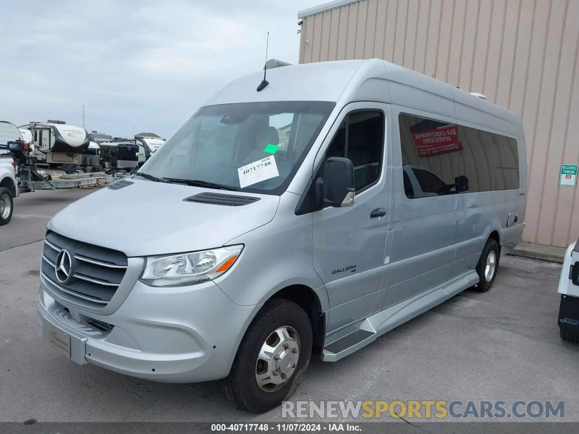 2 Photograph of a damaged car W1X8ED3YXKP194396 MERCEDES-BENZ SPRINTER 3500XD 2019
