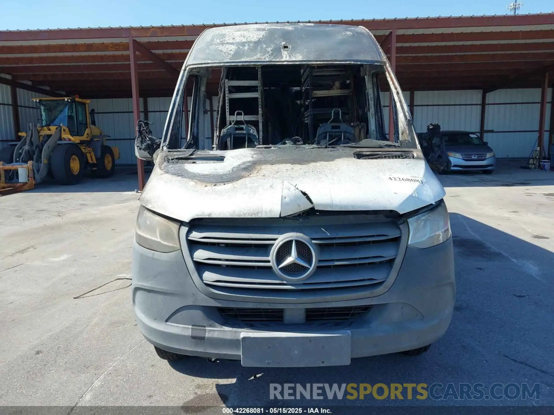 13 Photograph of a damaged car WD3PF4CC0KP038696 MERCEDES-BENZ SPRINTER 3500XD 2019