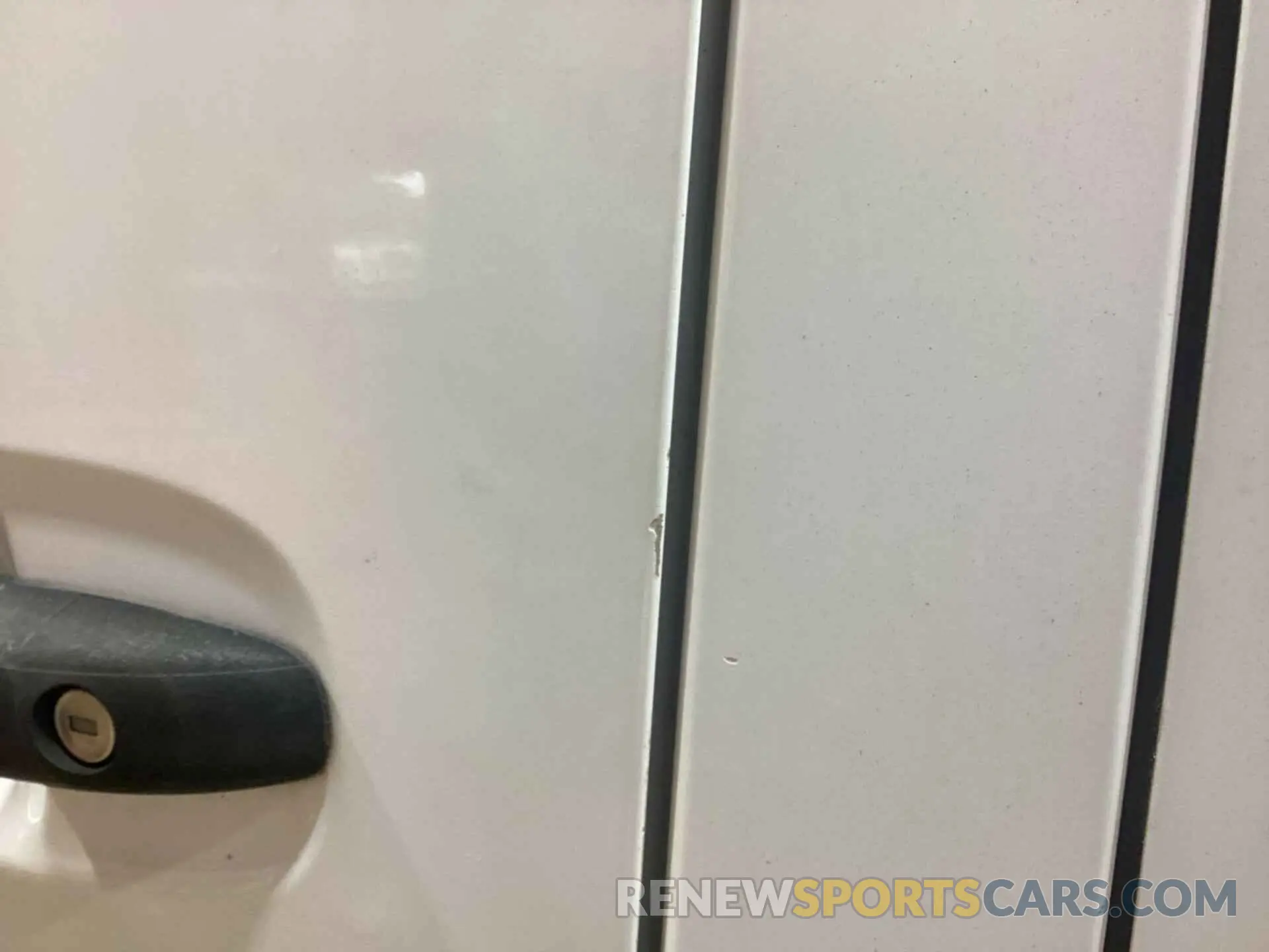 28 Photograph of a damaged car WD3PF4CC1KP025567 MERCEDES-BENZ SPRINTER 3500XD 2019