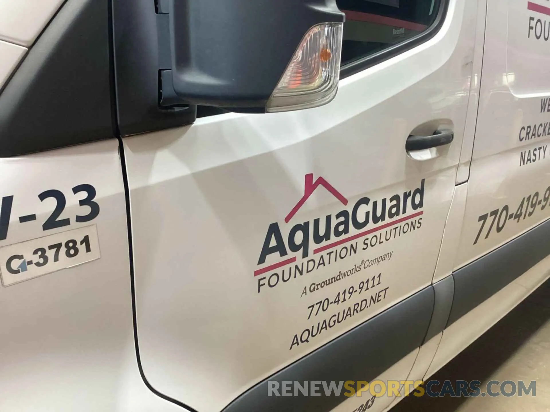 42 Photograph of a damaged car WD3PF4CC1KP025567 MERCEDES-BENZ SPRINTER 3500XD 2019