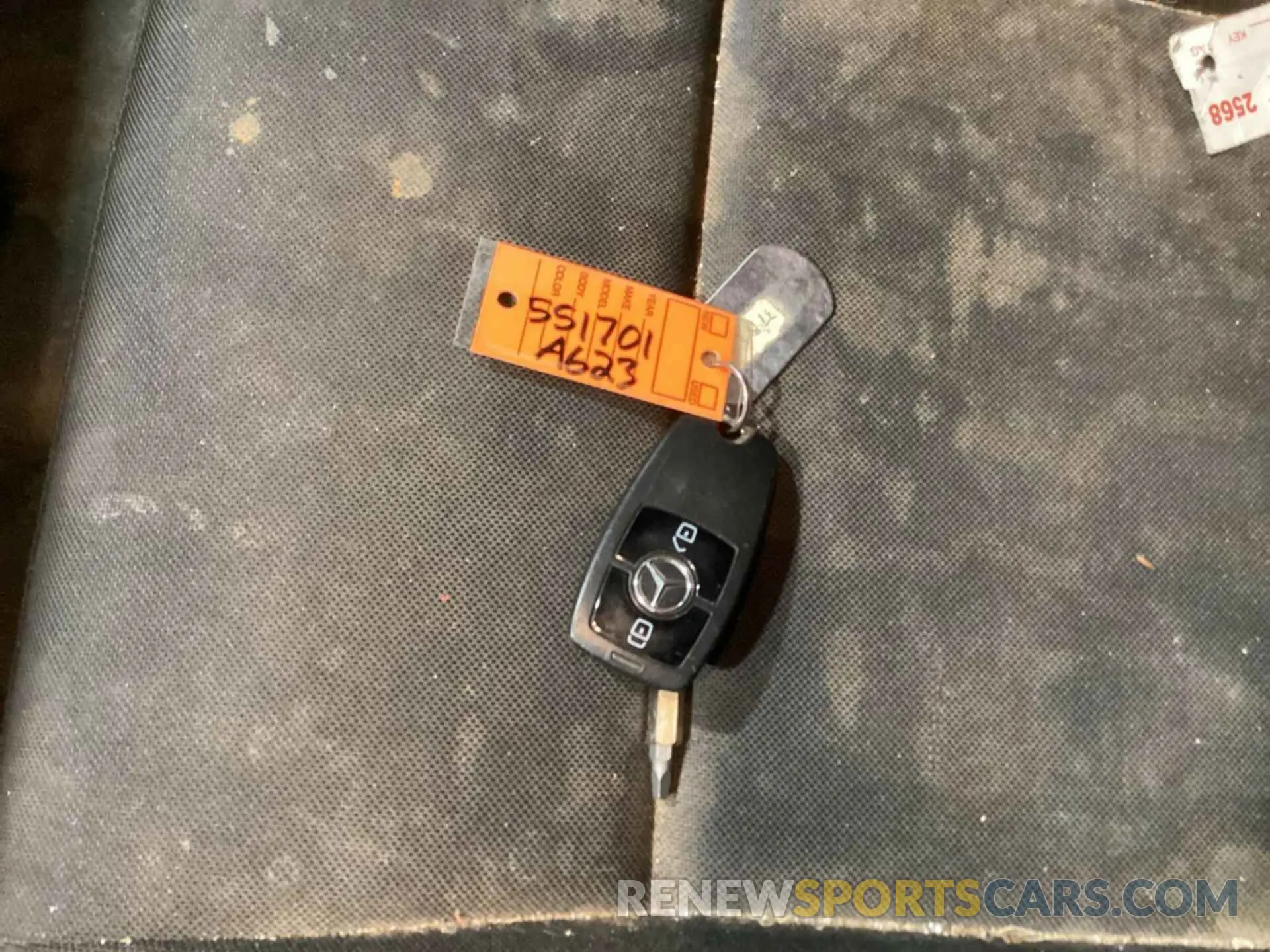 8 Photograph of a damaged car WD3PF4CC1KP025567 MERCEDES-BENZ SPRINTER 3500XD 2019