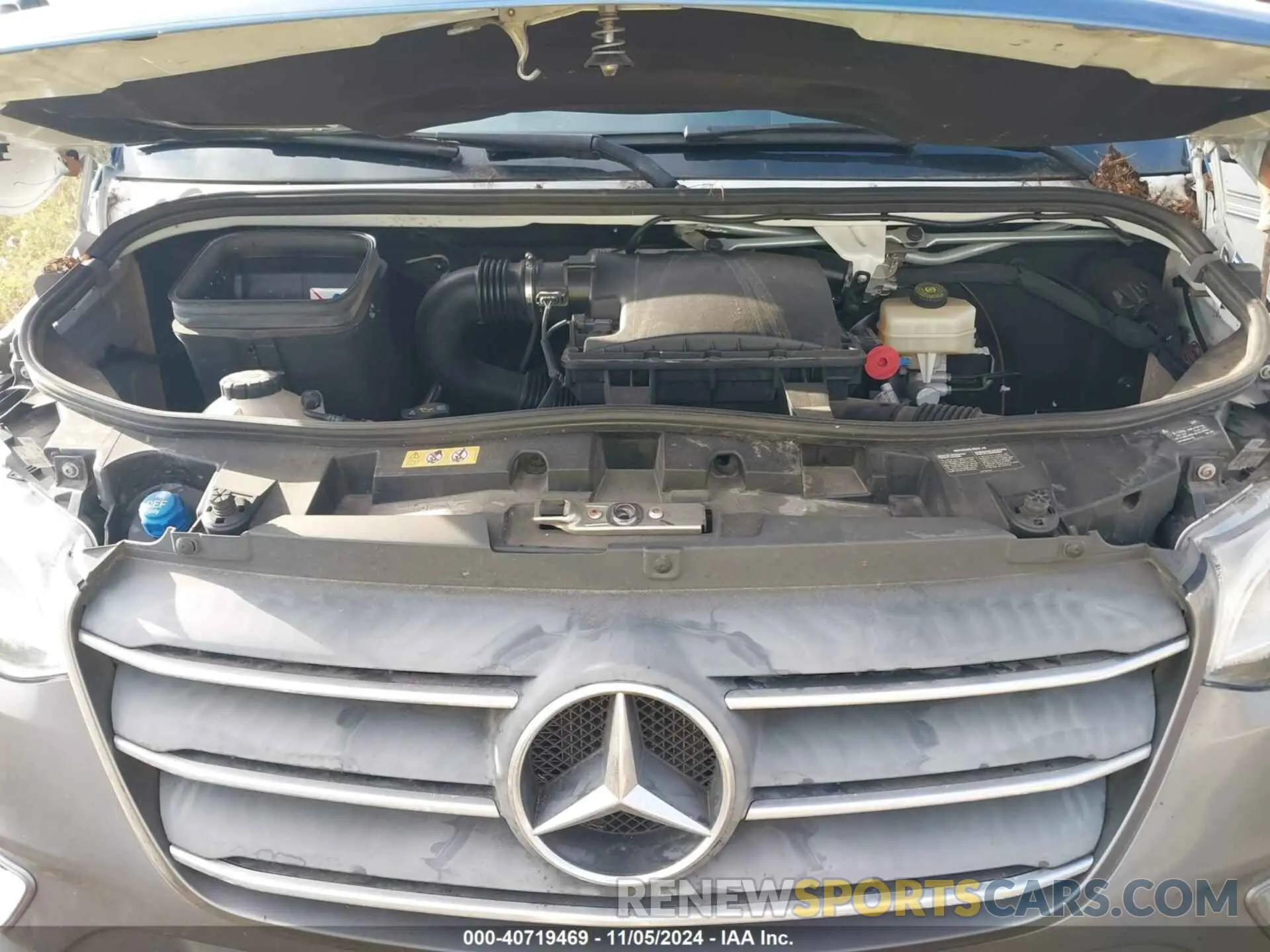10 Photograph of a damaged car W1X8E33Y7LN124457 MERCEDES-BENZ SPRINTER 3500XD 2020