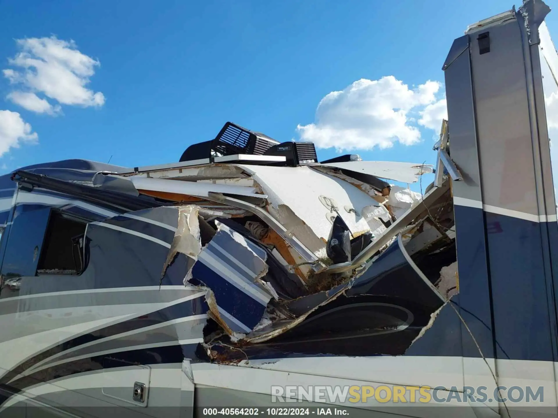 13 Photograph of a damaged car W1X8E33Y4NN207220 MERCEDES-BENZ SPRINTER 3500XD 2022