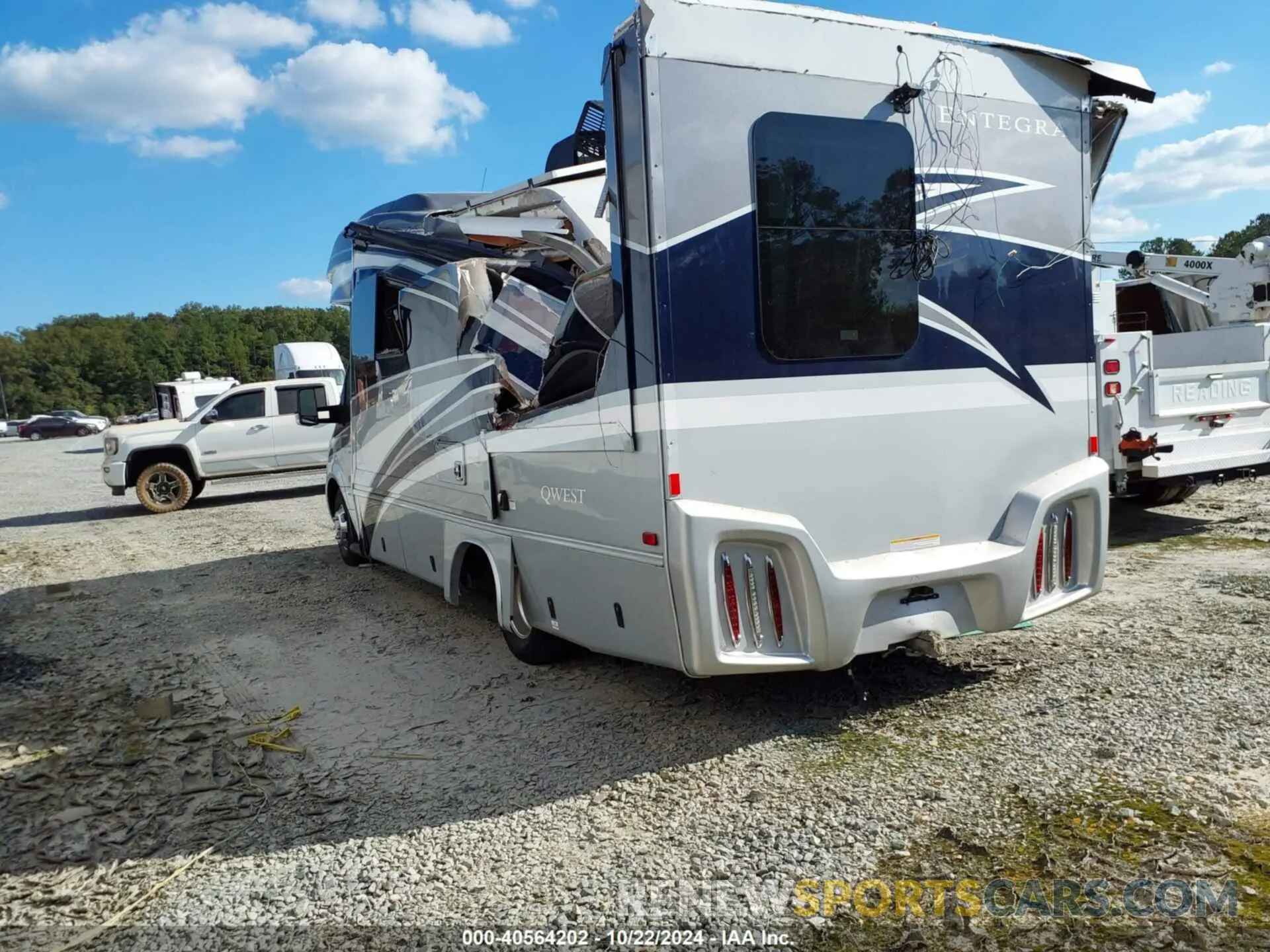 3 Photograph of a damaged car W1X8E33Y4NN207220 MERCEDES-BENZ SPRINTER 3500XD 2022