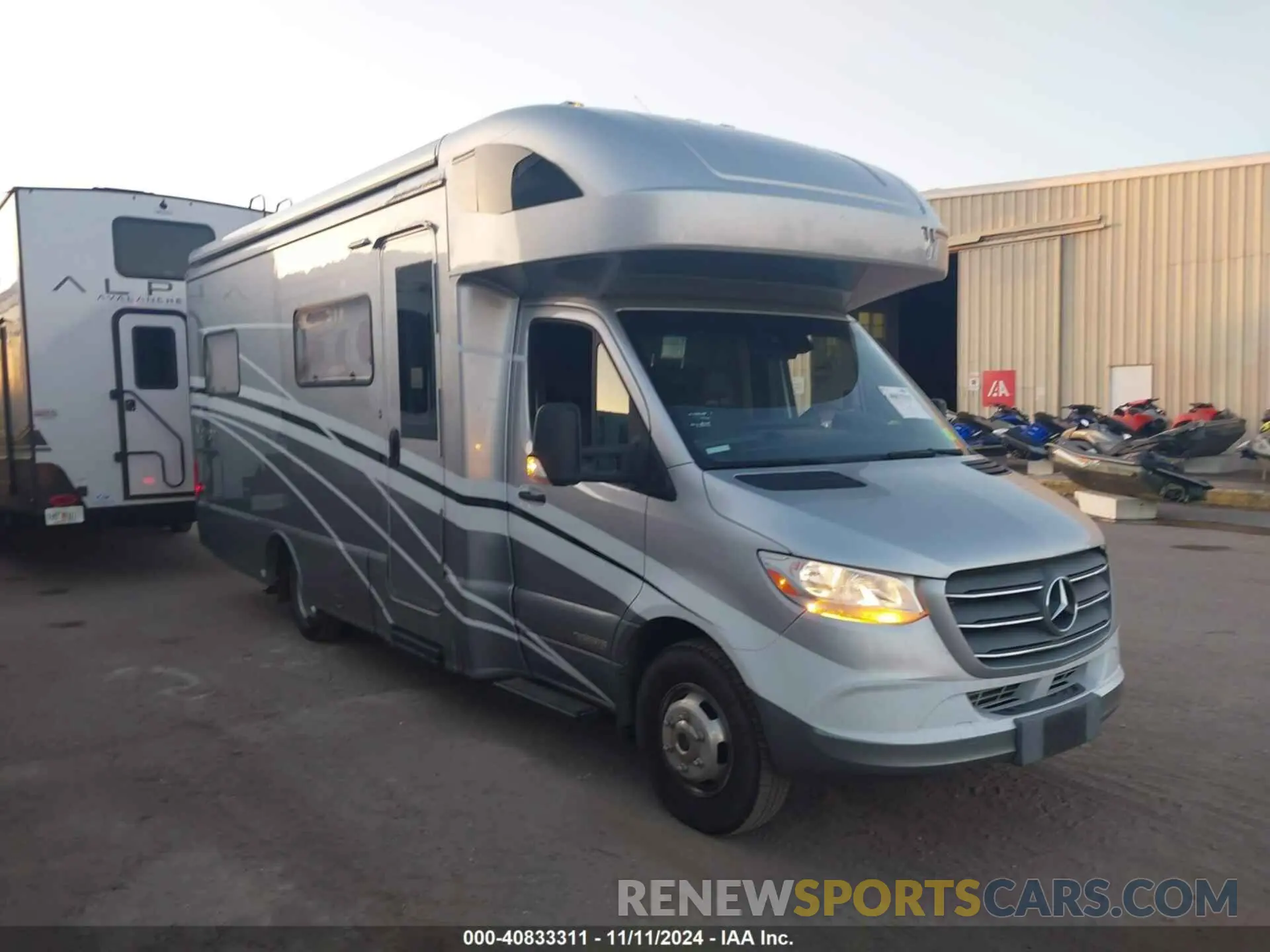 1 Photograph of a damaged car WDAPF4CD0KN029512 MERCEDES-BENZ SPRINTER 4500 2019