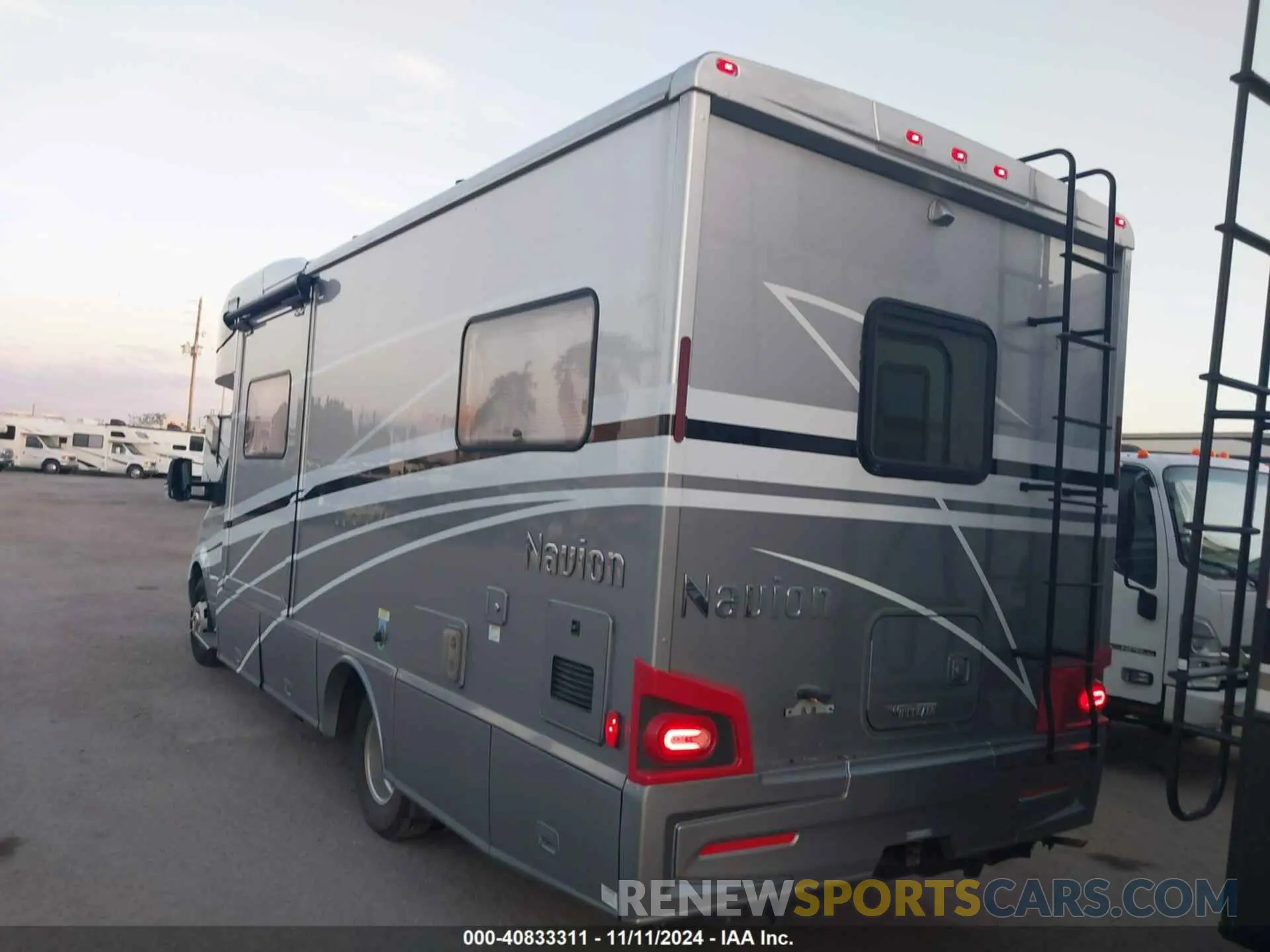 3 Photograph of a damaged car WDAPF4CD0KN029512 MERCEDES-BENZ SPRINTER 4500 2019