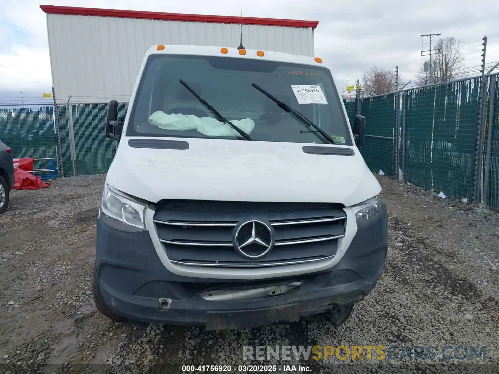 12 Photograph of a damaged car WDAPF4CD2KN016714 MERCEDES-BENZ SPRINTER 4500 2019