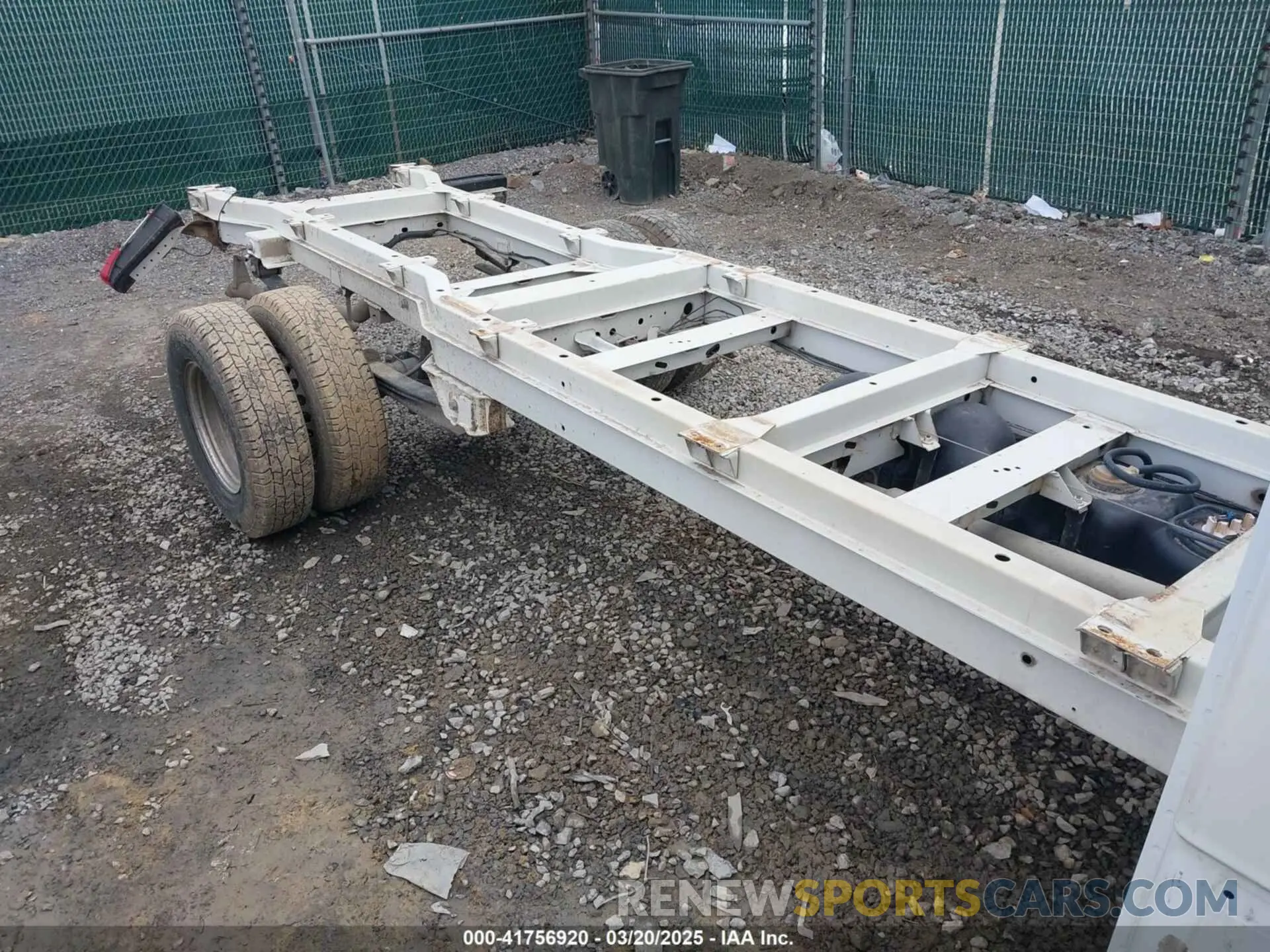 6 Photograph of a damaged car WDAPF4CD2KN016714 MERCEDES-BENZ SPRINTER 4500 2019