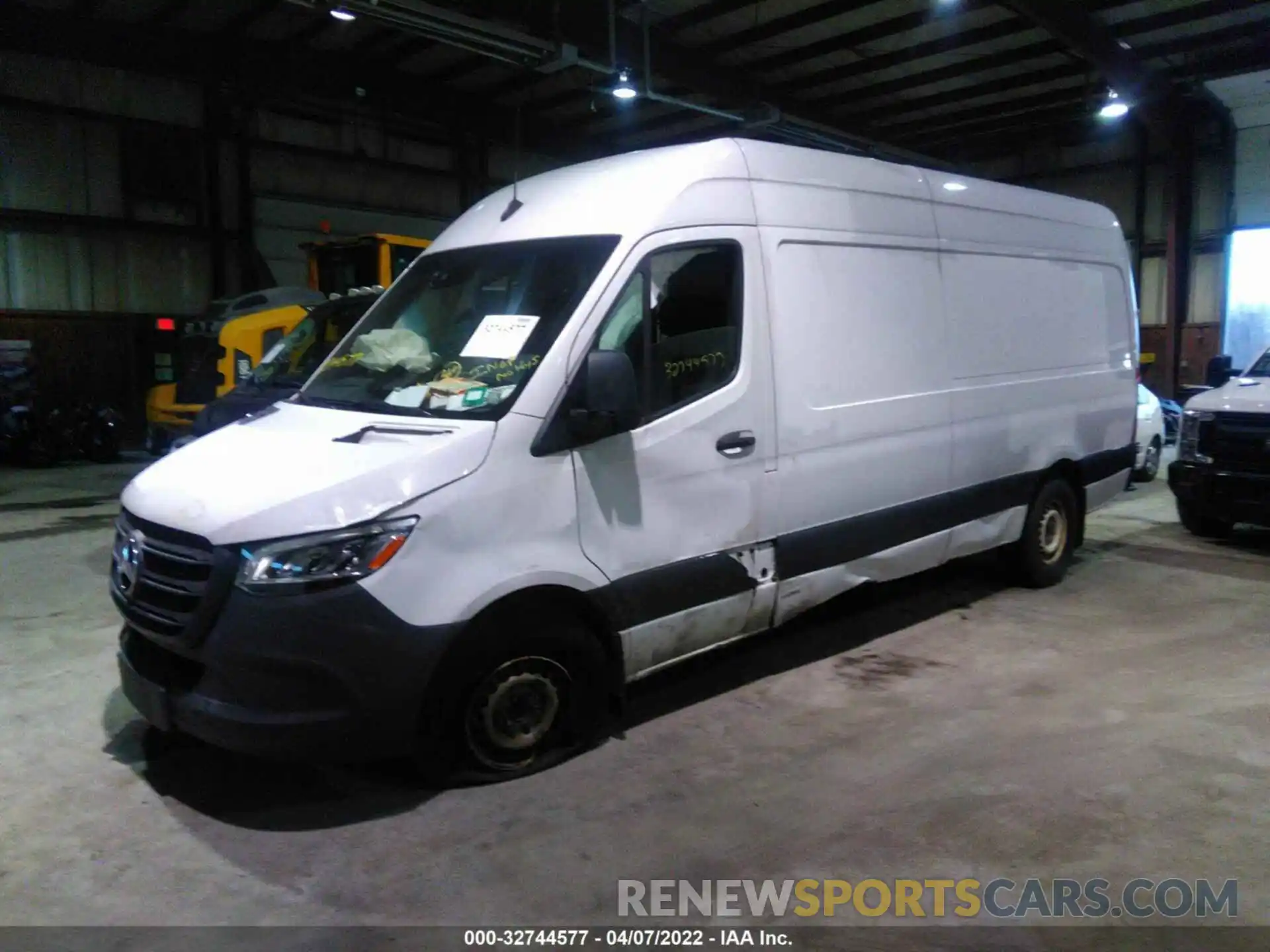 2 Photograph of a damaged car WD3PF1CD1KP084349 MERCEDES-BENZ SPRINTER CARGO VAN 2019