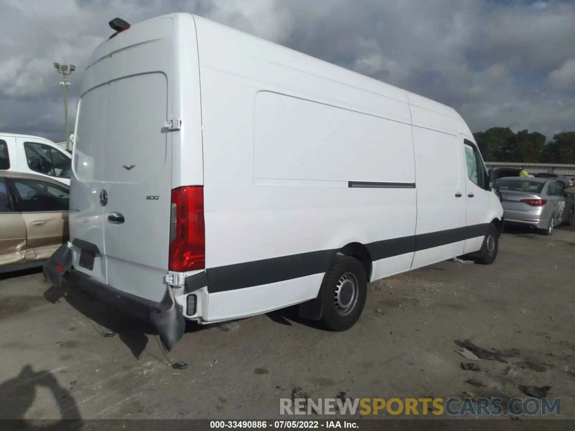 4 Photograph of a damaged car W1W4EDHY4LT039718 MERCEDES-BENZ SPRINTER CARGO VAN 2020