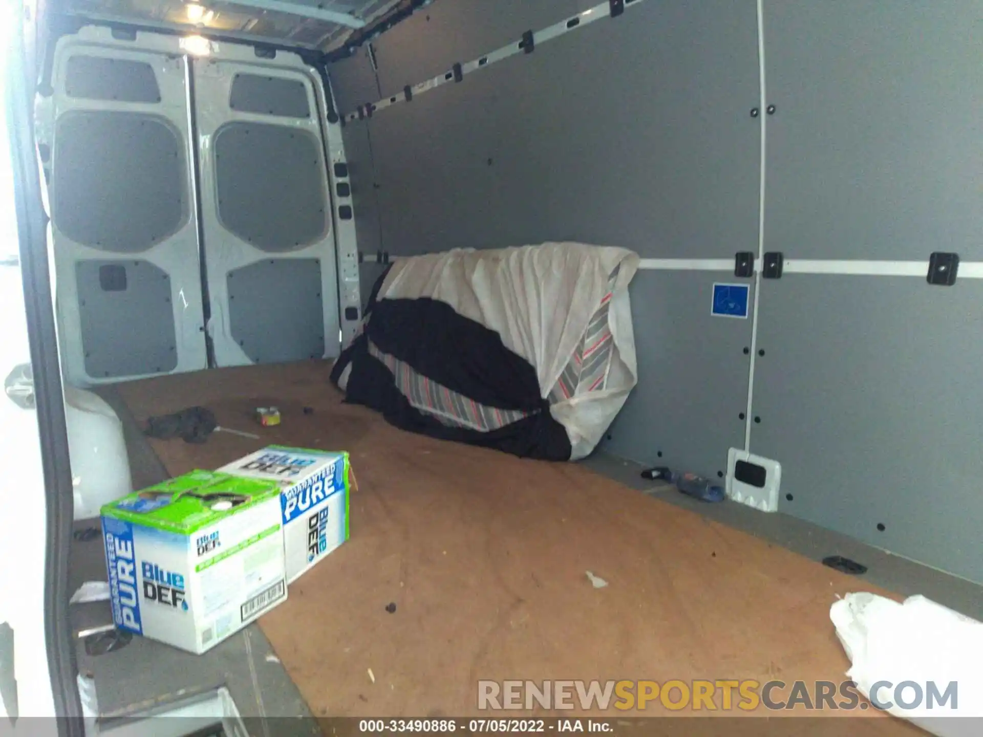 8 Photograph of a damaged car W1W4EDHY4LT039718 MERCEDES-BENZ SPRINTER CARGO VAN 2020