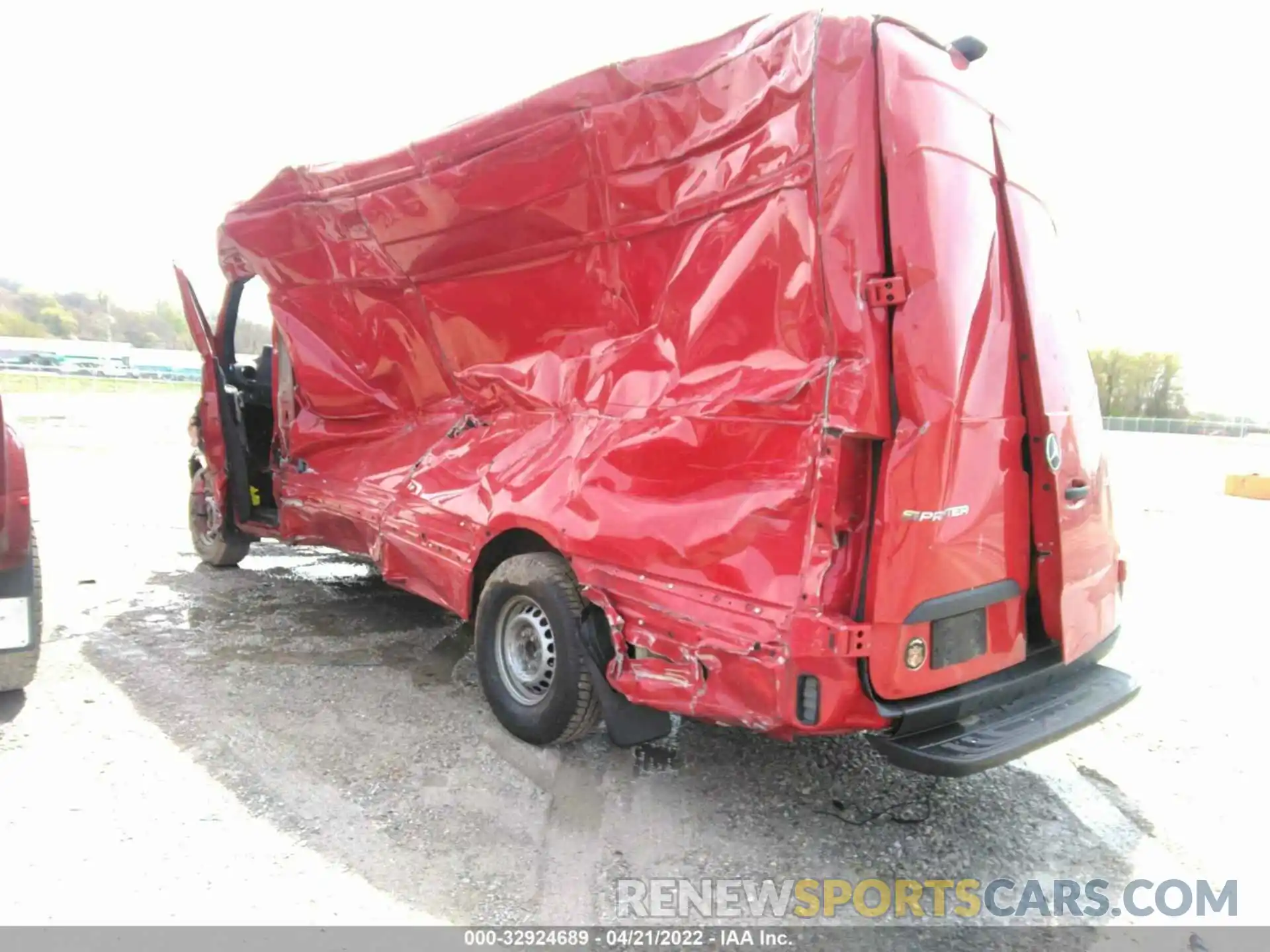 3 Photograph of a damaged car W1Y4ECHYXLT033276 MERCEDES-BENZ SPRINTER CARGO VAN 2020