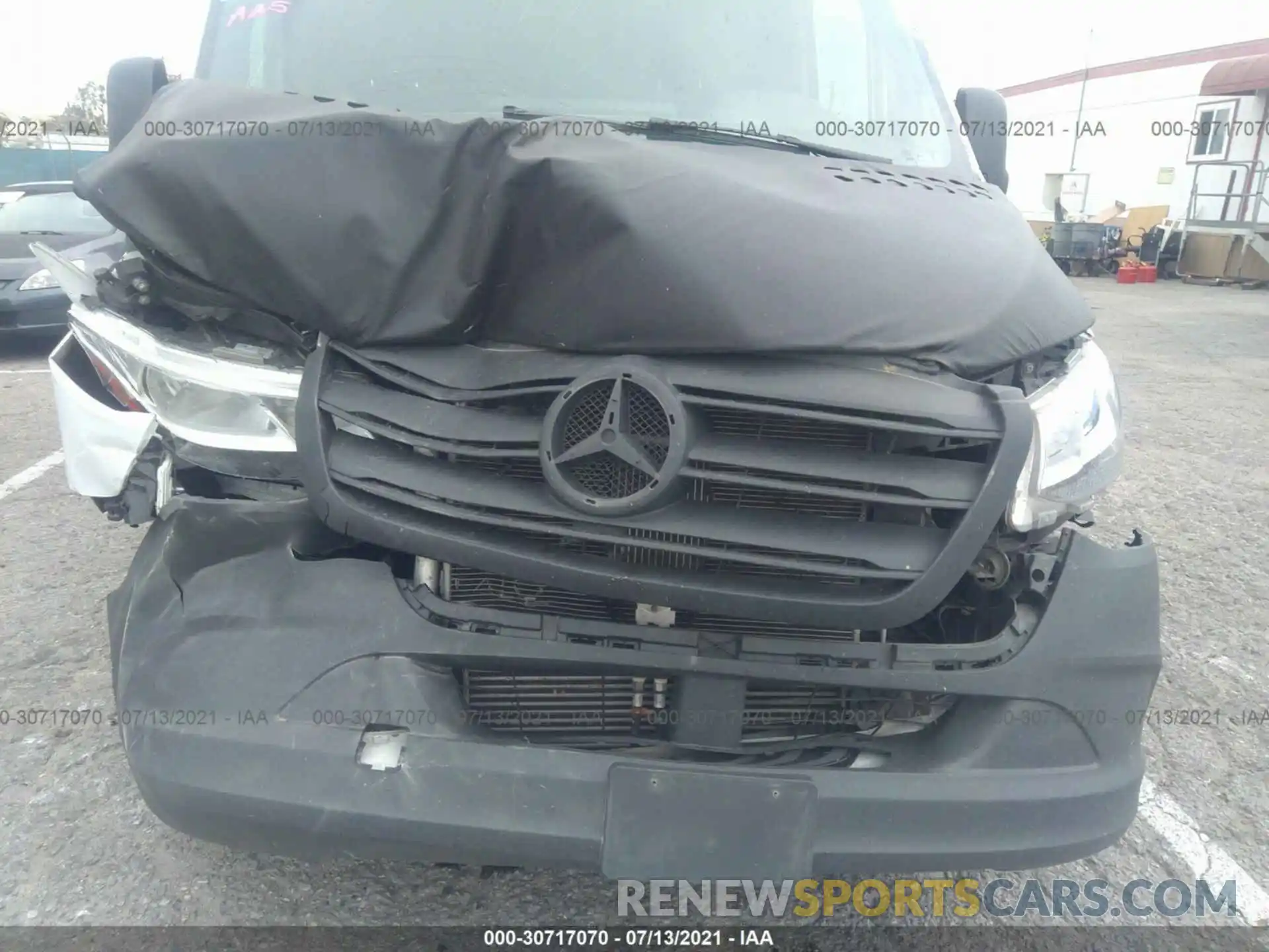 6 Photograph of a damaged car W1Y4EDHYXLT038158 MERCEDES-BENZ SPRINTER CARGO VAN 2020