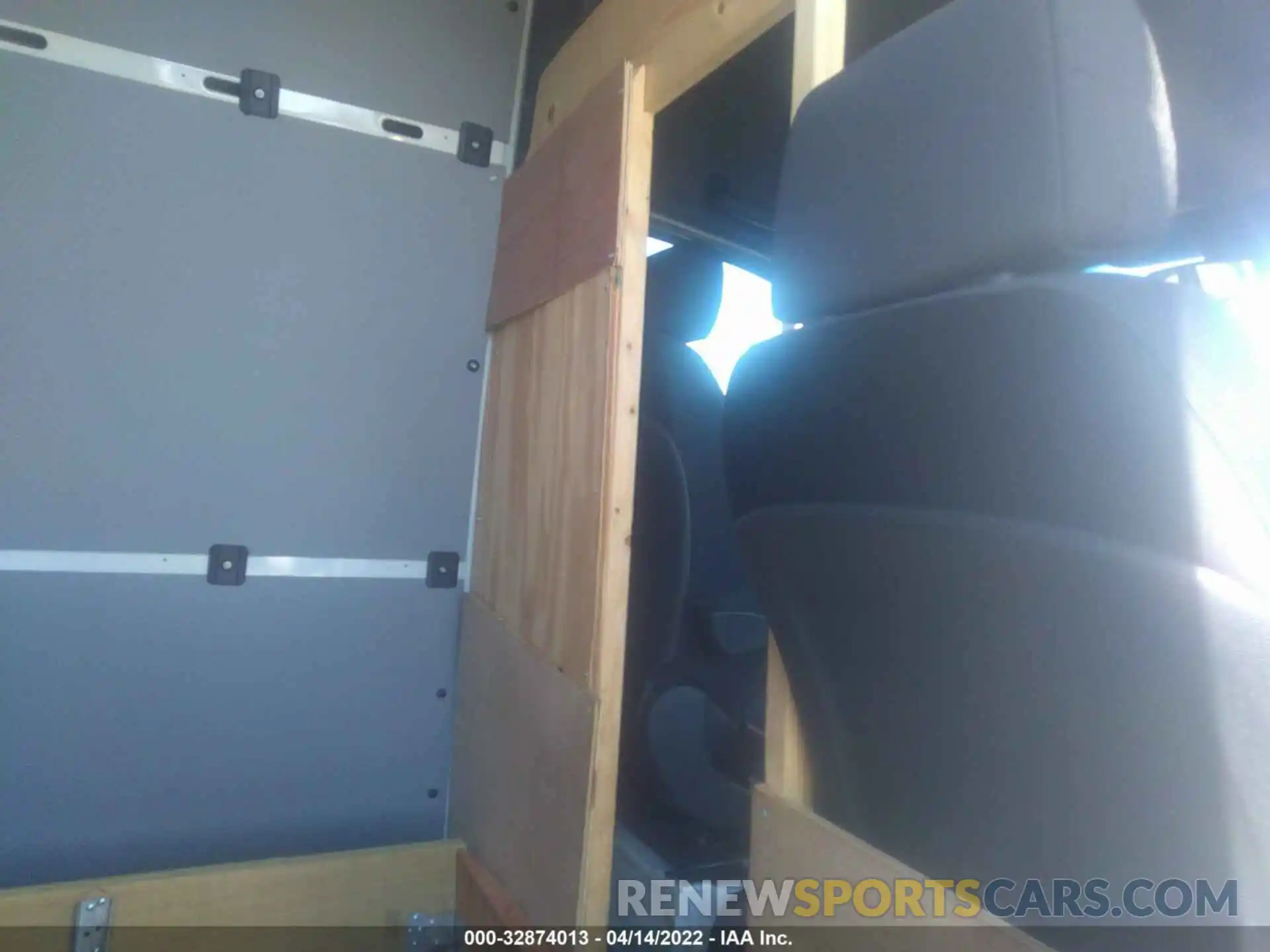 14 Photograph of a damaged car W1Y4ECHY8MT065760 MERCEDES-BENZ SPRINTER CARGO VAN 2021