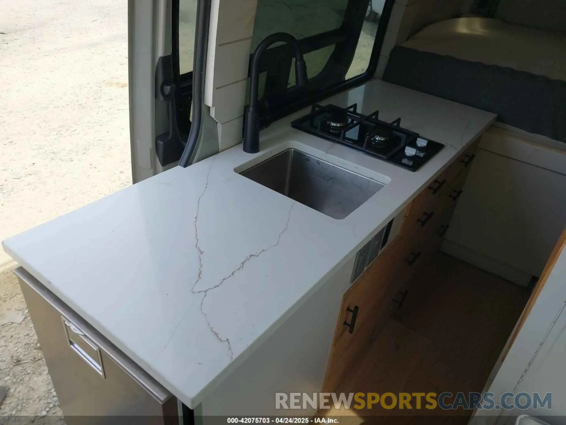 17 Photograph of a damaged car W1Y4NCVY4PT116227 MERCEDES-BENZ SPRINTER CARGO VAN 2023