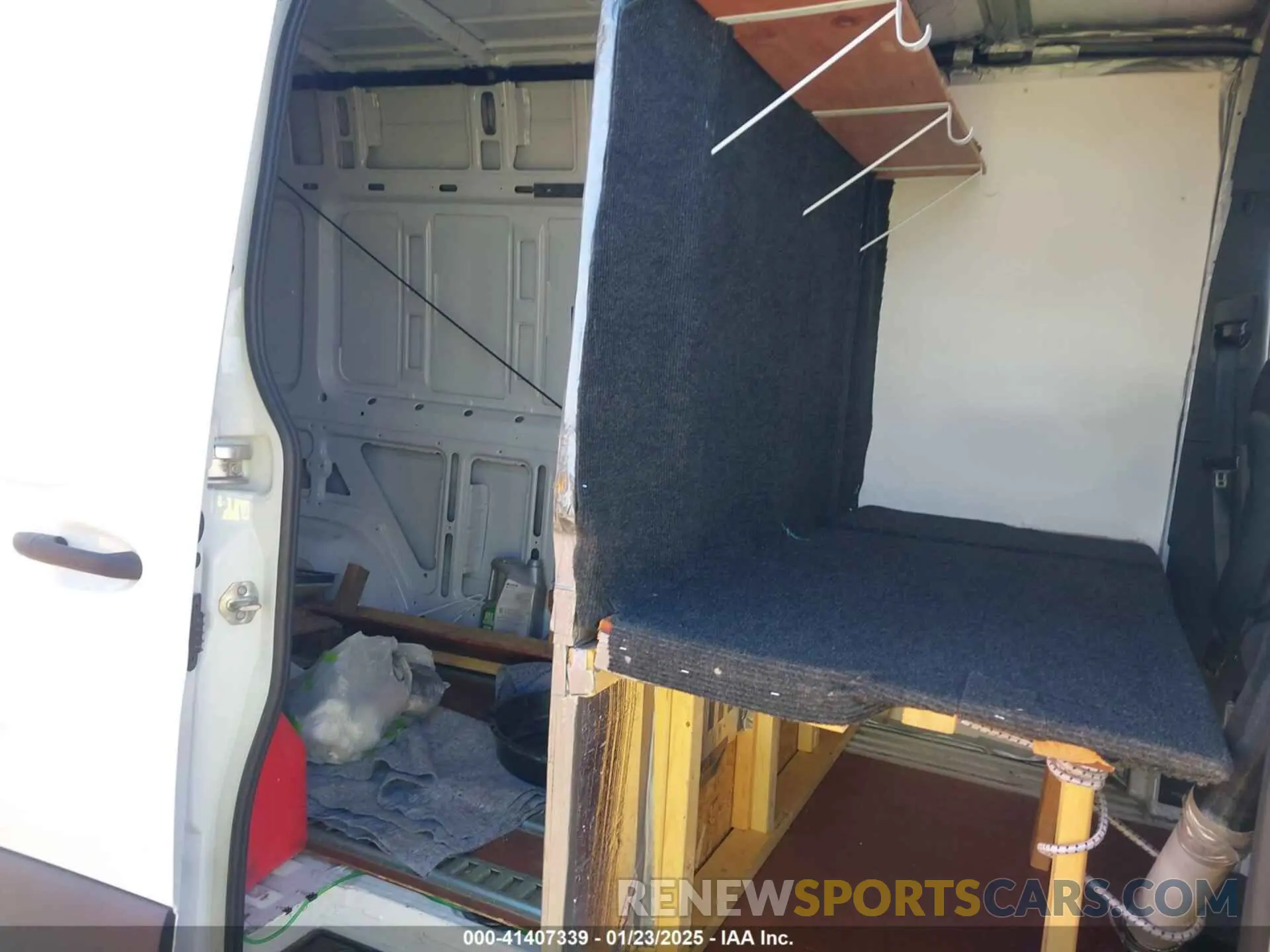 8 Photograph of a damaged car W1Y4NDHY6RT172013 MERCEDES-BENZ SPRINTER CARGO VAN 2024