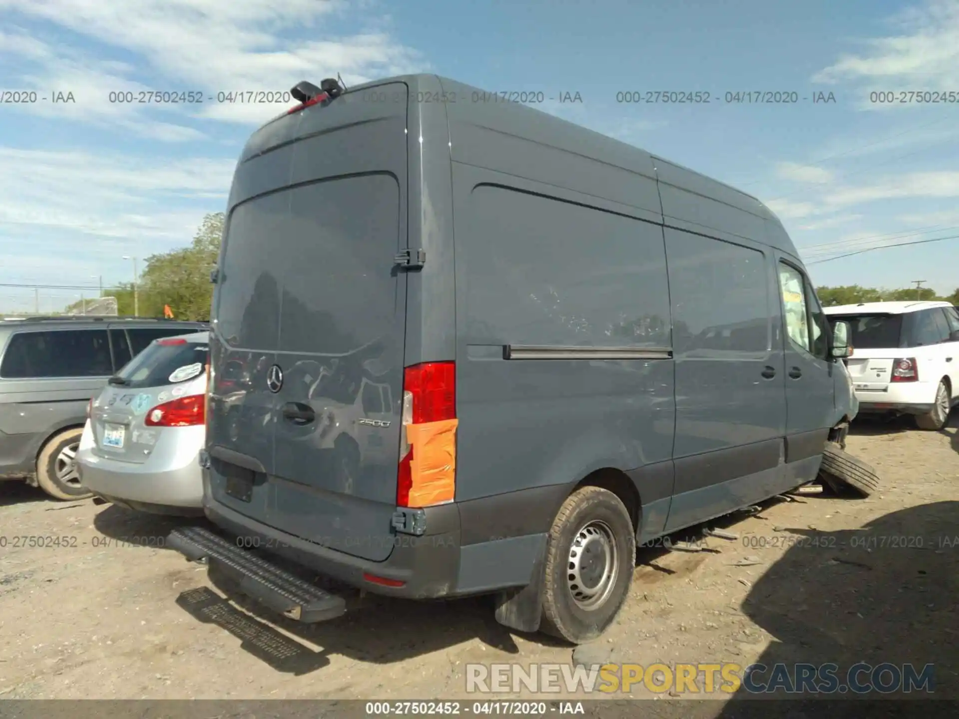 4 Photograph of a damaged car WD4PF0CD2KP034484 MERCEDES-BENZ SPRINTER VAN 2019