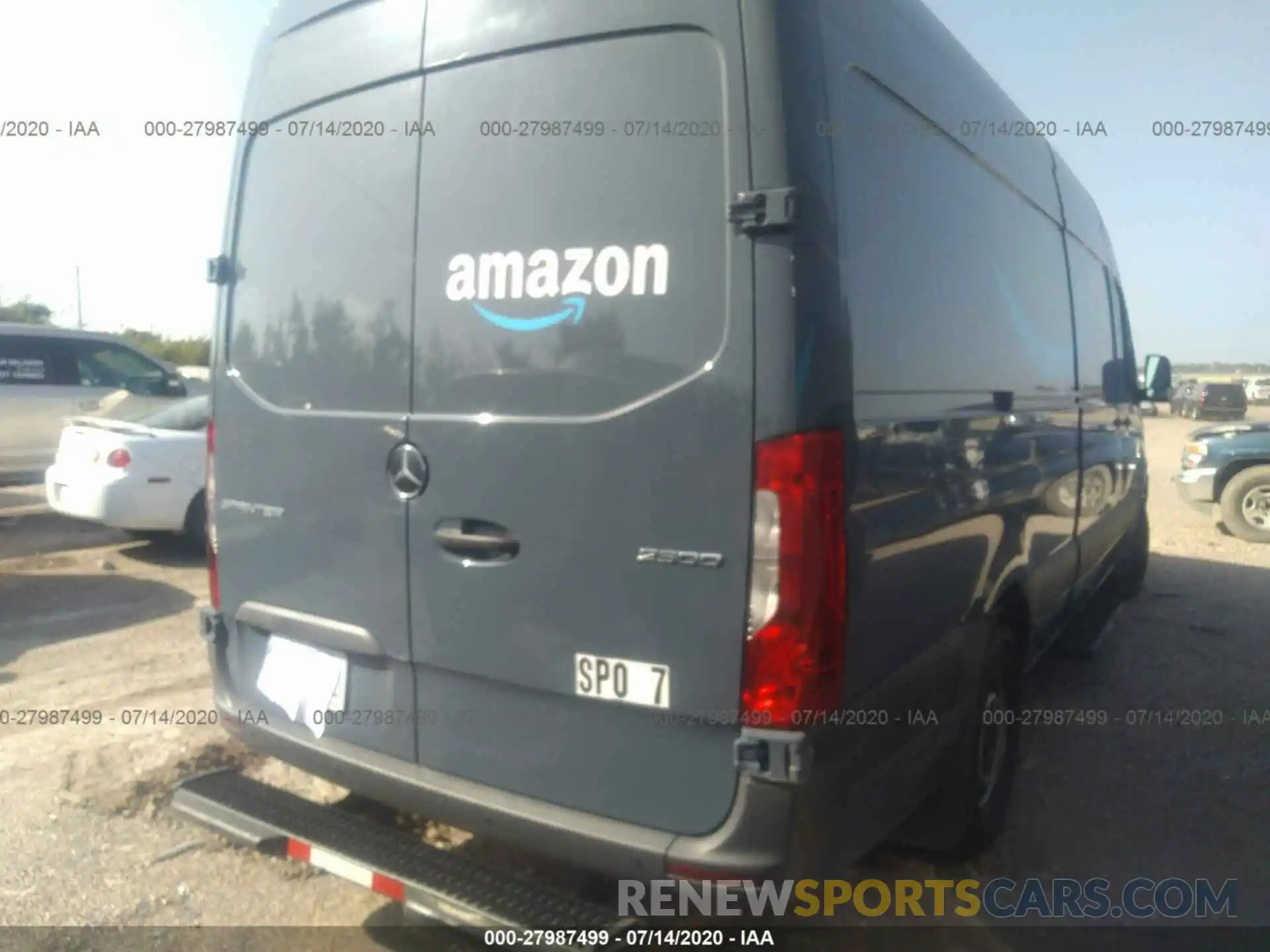 4 Photograph of a damaged car WD4PF1CD7KP115552 MERCEDES-BENZ SPRINTER VAN 2019