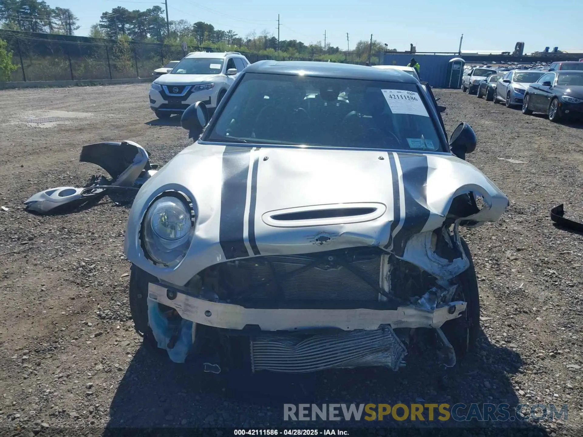 11 Photograph of a damaged car WMWLN9C57K2H60248 MINI CLUBMAN 2019