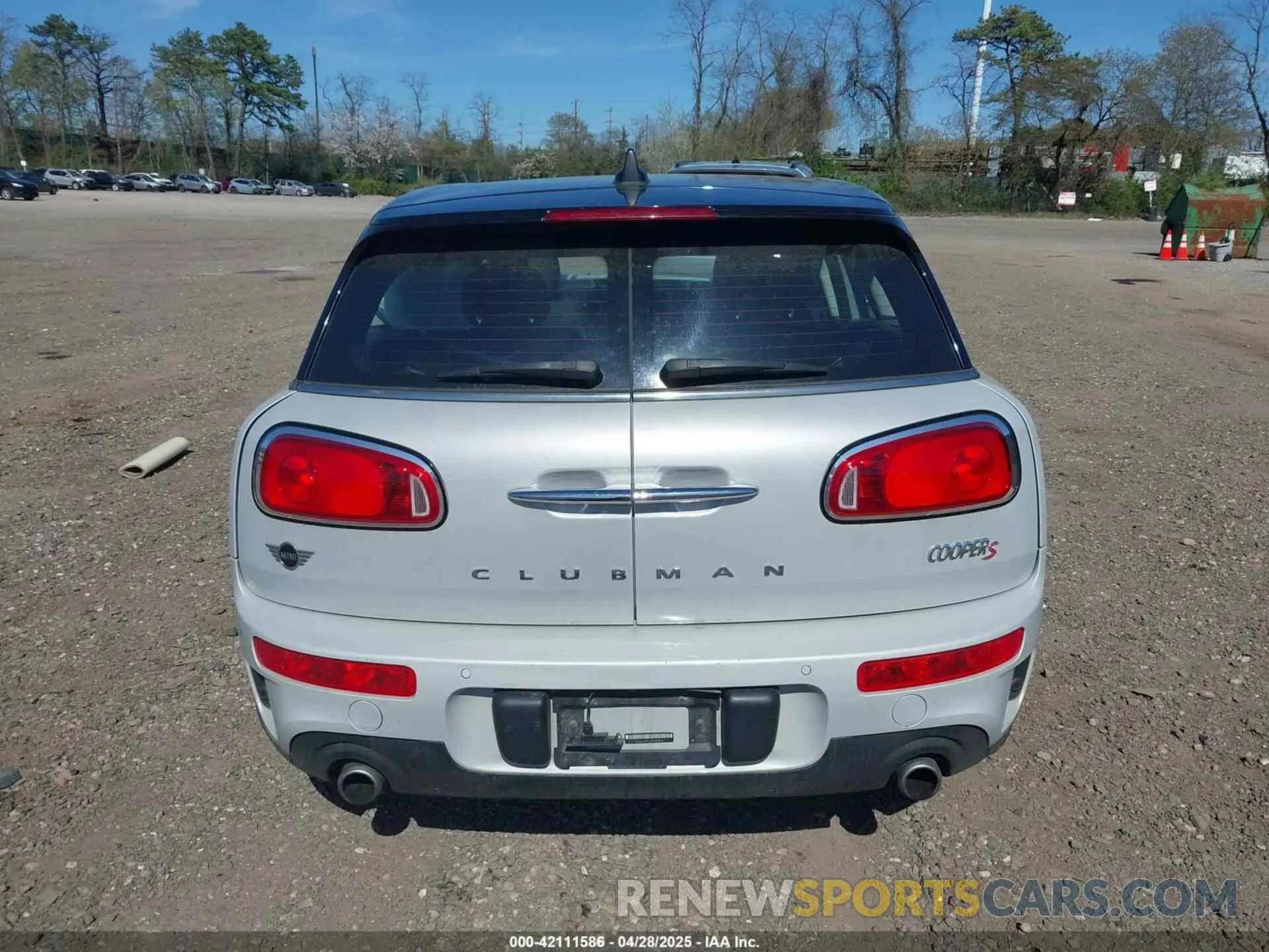 15 Photograph of a damaged car WMWLN9C57K2H60248 MINI CLUBMAN 2019