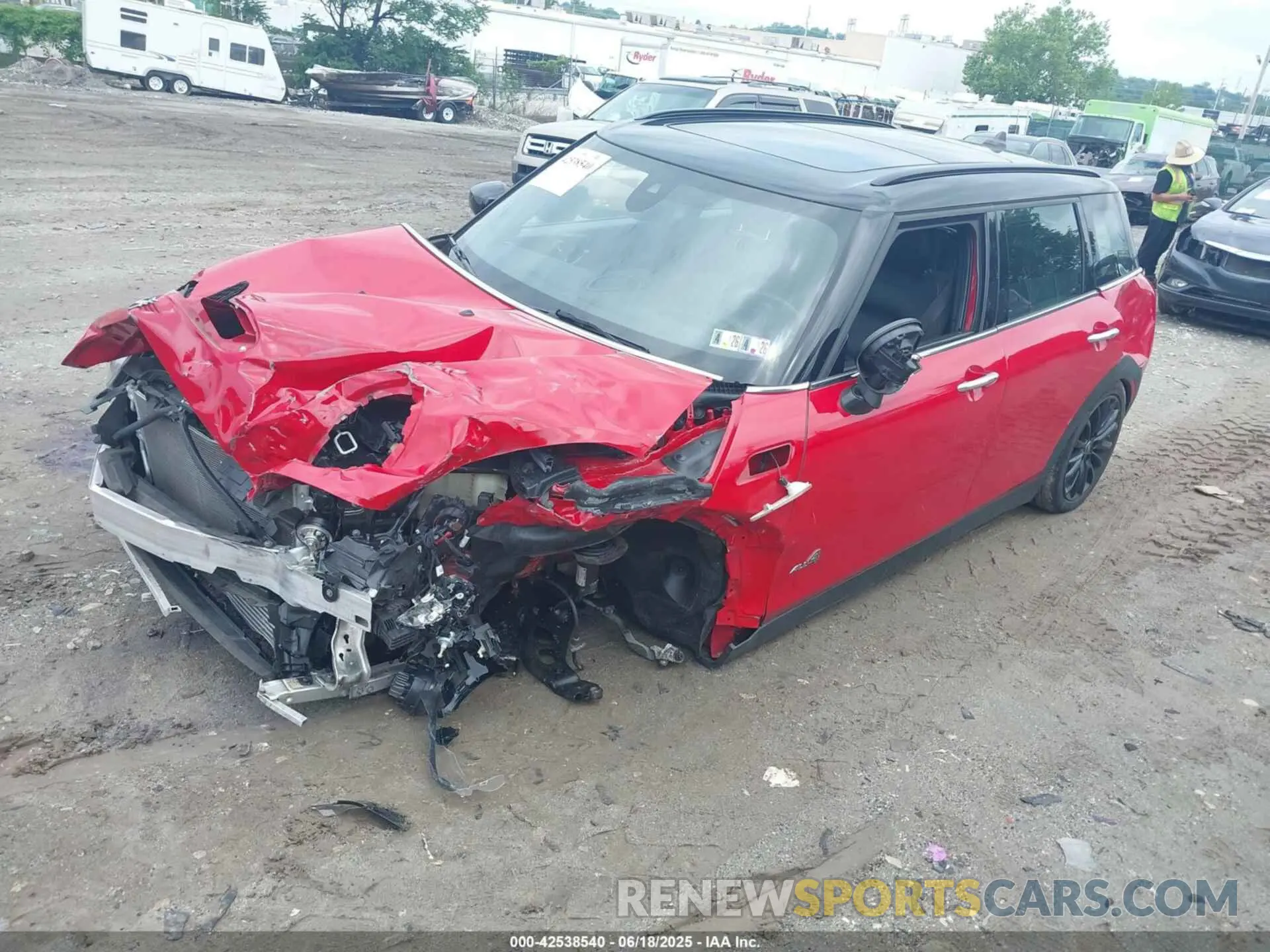 2 Photograph of a damaged car WMWXJ1C03L2M11072 MINI CLUBMAN 2020