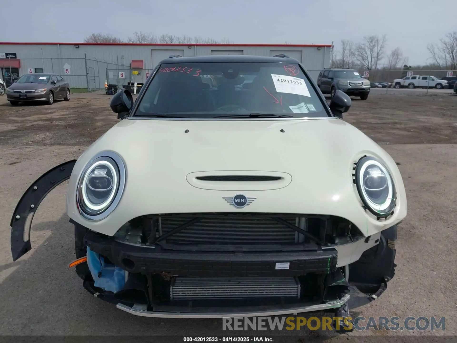 6 Photograph of a damaged car WMWXJ1C04L2M33050 MINI CLUBMAN 2020