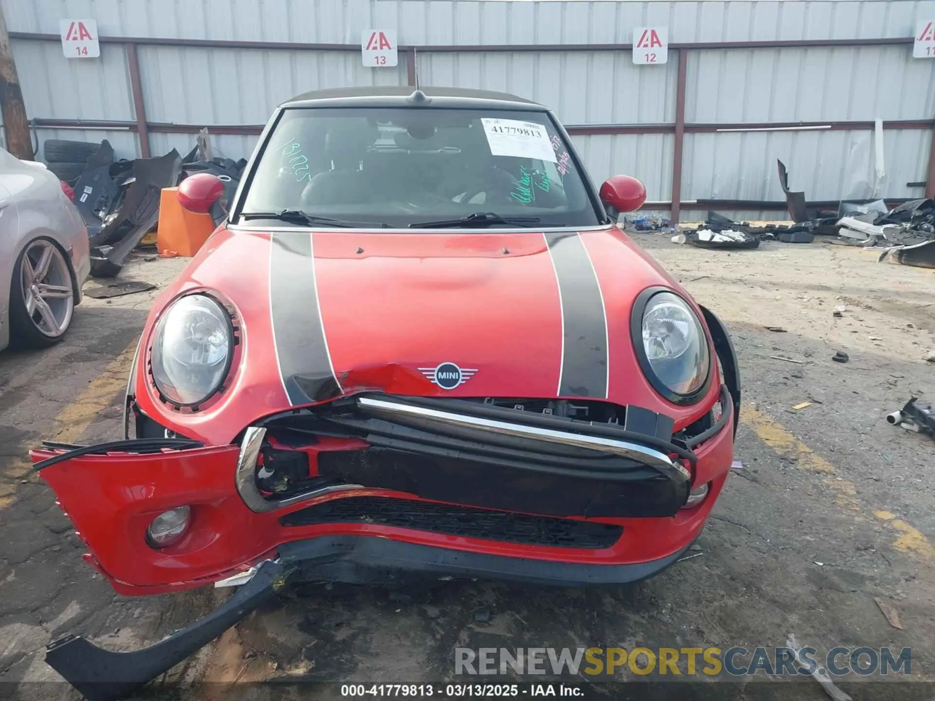 12 Photograph of a damaged car WMWWG5C59K3F79792 MINI CONVERTIBLE 2019