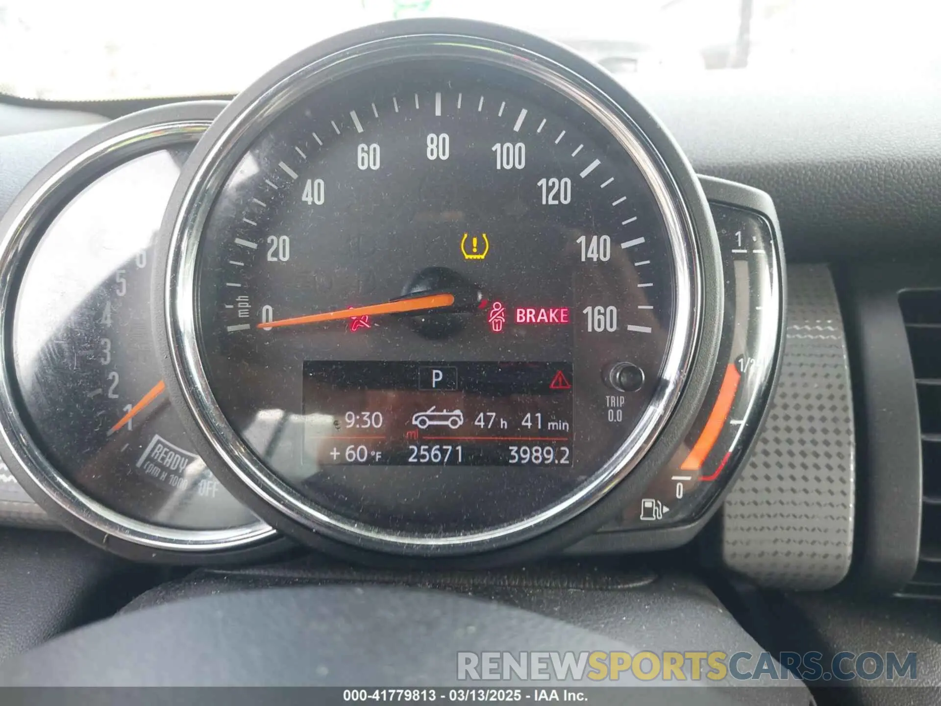 15 Photograph of a damaged car WMWWG5C59K3F79792 MINI CONVERTIBLE 2019