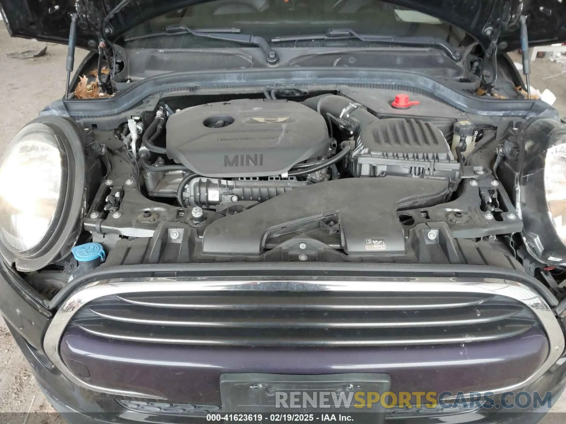 10 Photograph of a damaged car WMWWG5C5XK3H08526 MINI CONVERTIBLE 2019