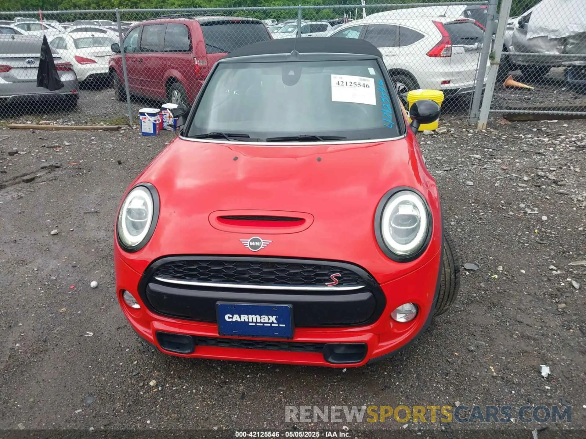 12 Photograph of a damaged car WMWWG9C51K3E39565 MINI CONVERTIBLE 2019
