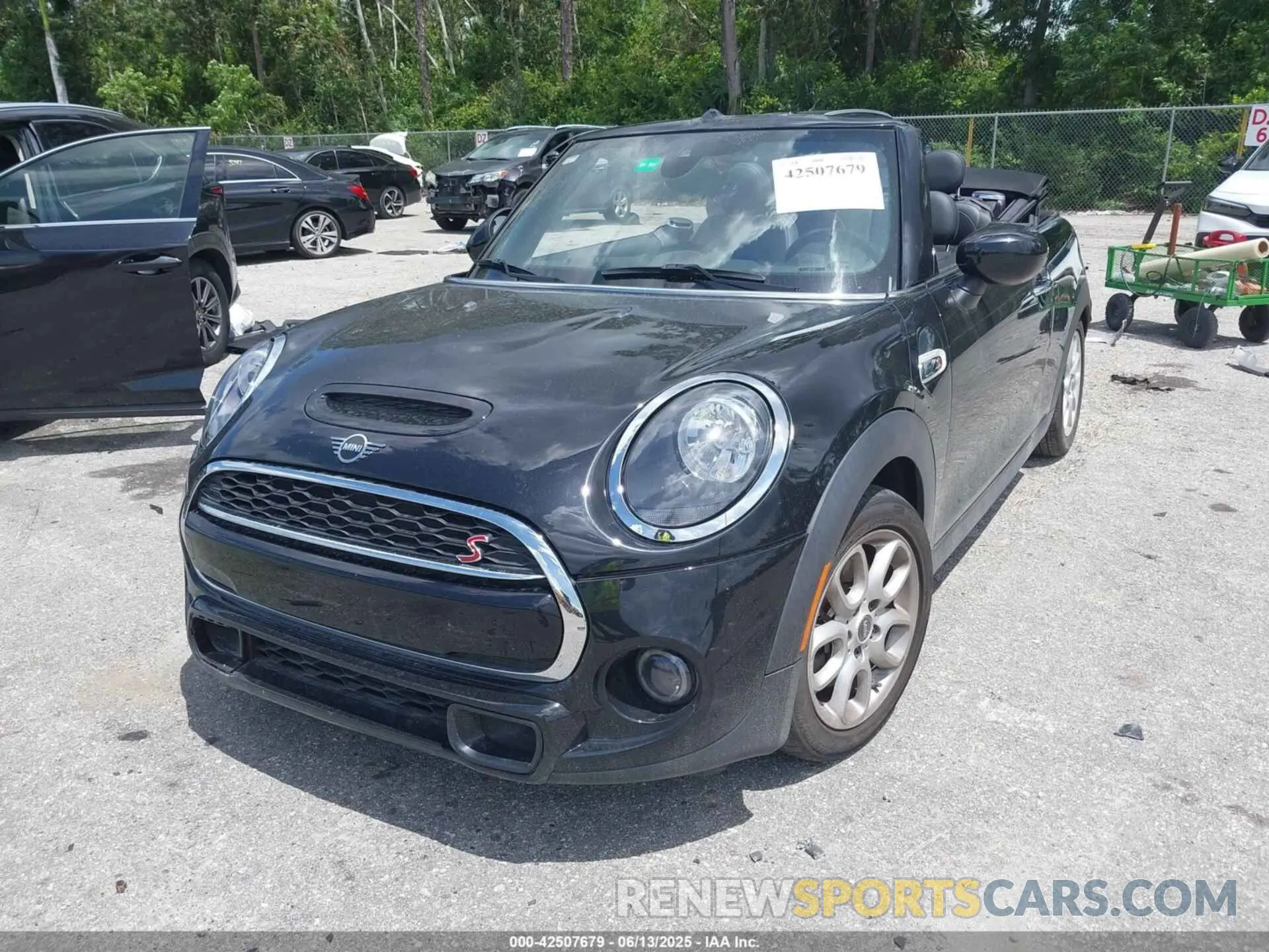 2 Photograph of a damaged car WMWWJ5C0XM3M08622 MINI CONVERTIBLE 2021