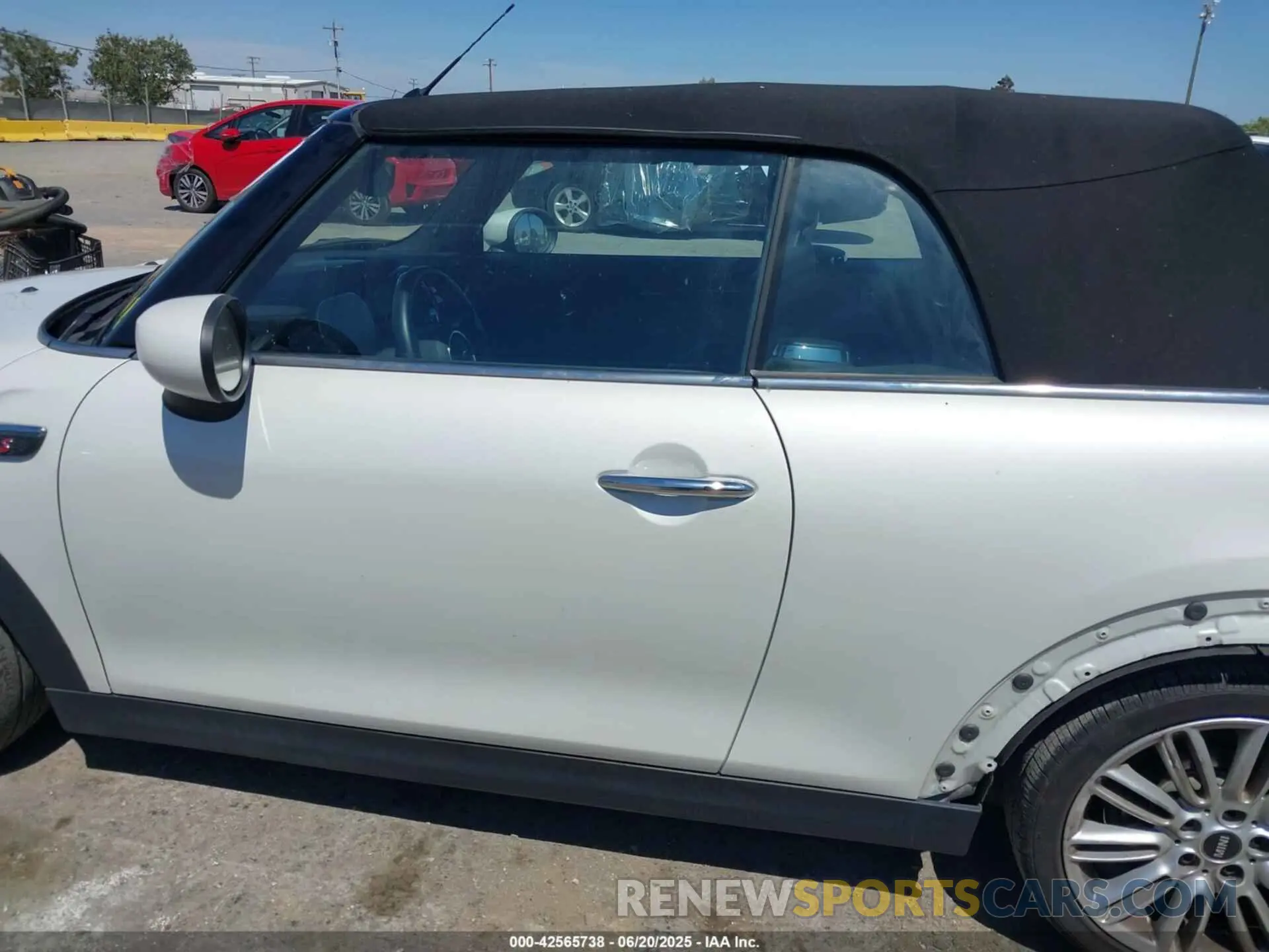 14 Photograph of a damaged car WMW43DL02R3S02567 MINI CONVERTIBLE 2024