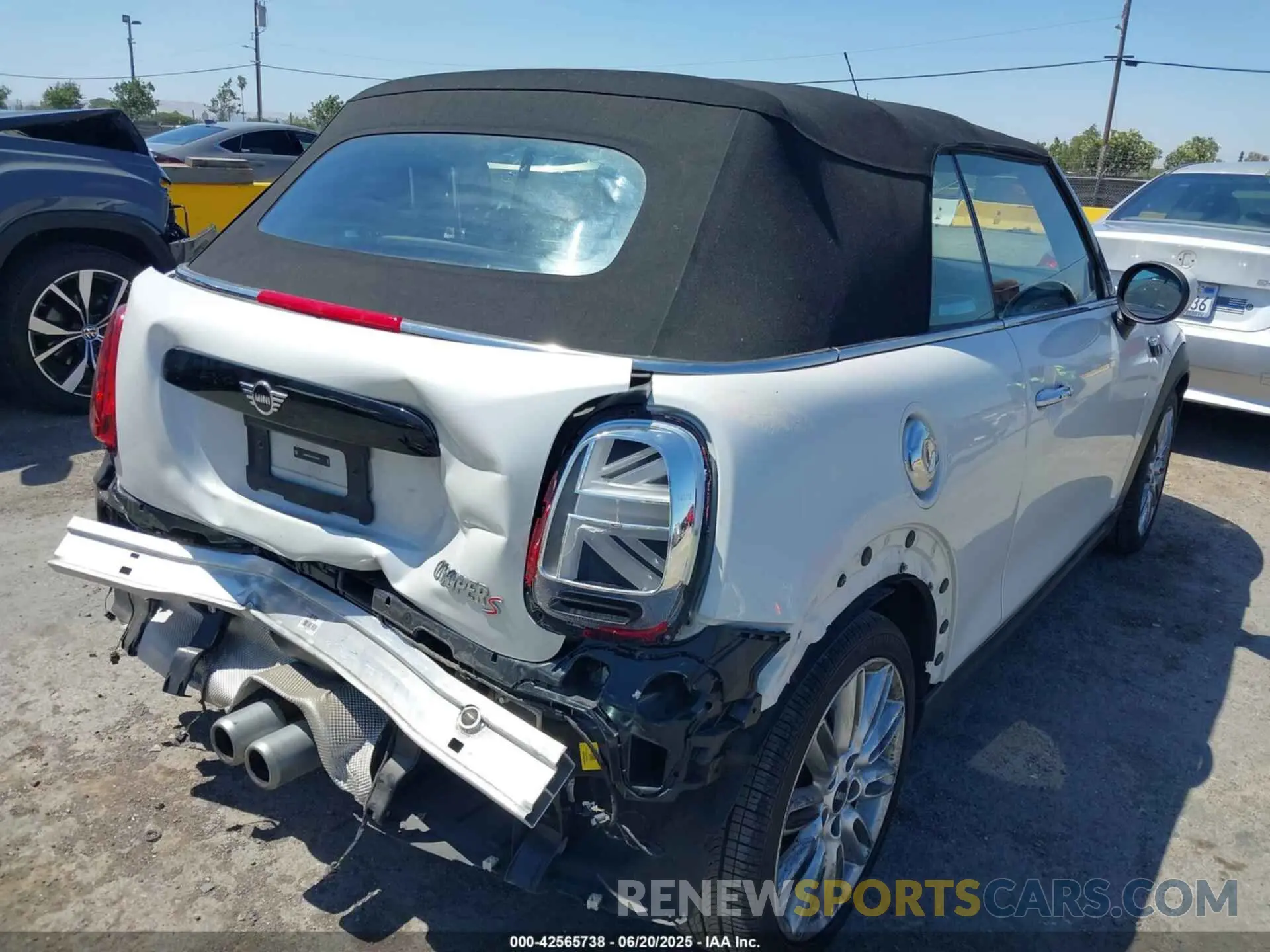 4 Photograph of a damaged car WMW43DL02R3S02567 MINI CONVERTIBLE 2024