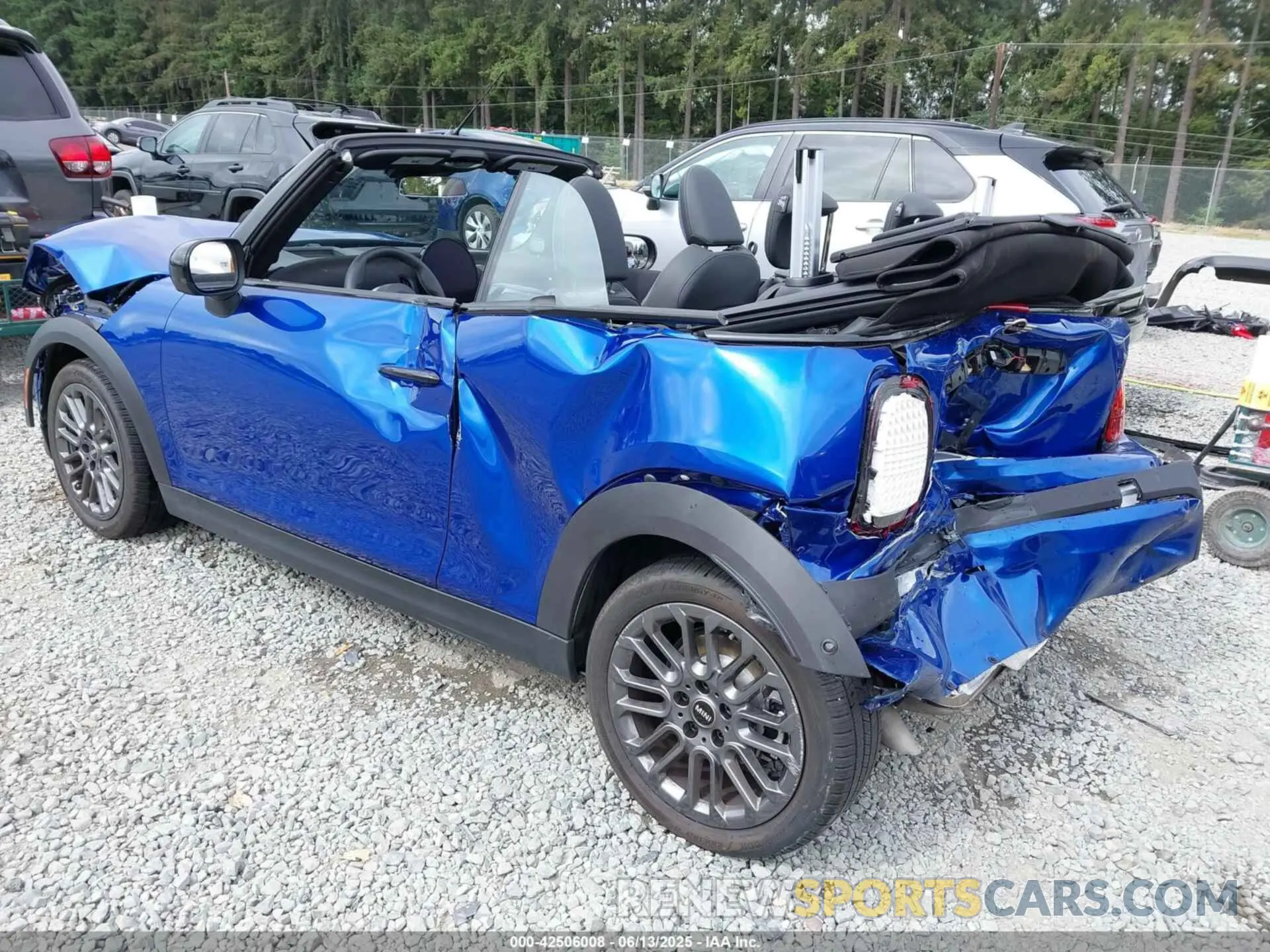 3 Photograph of a damaged car WMW23GX01S2X08664 MINI CONVERTIBLE 2025
