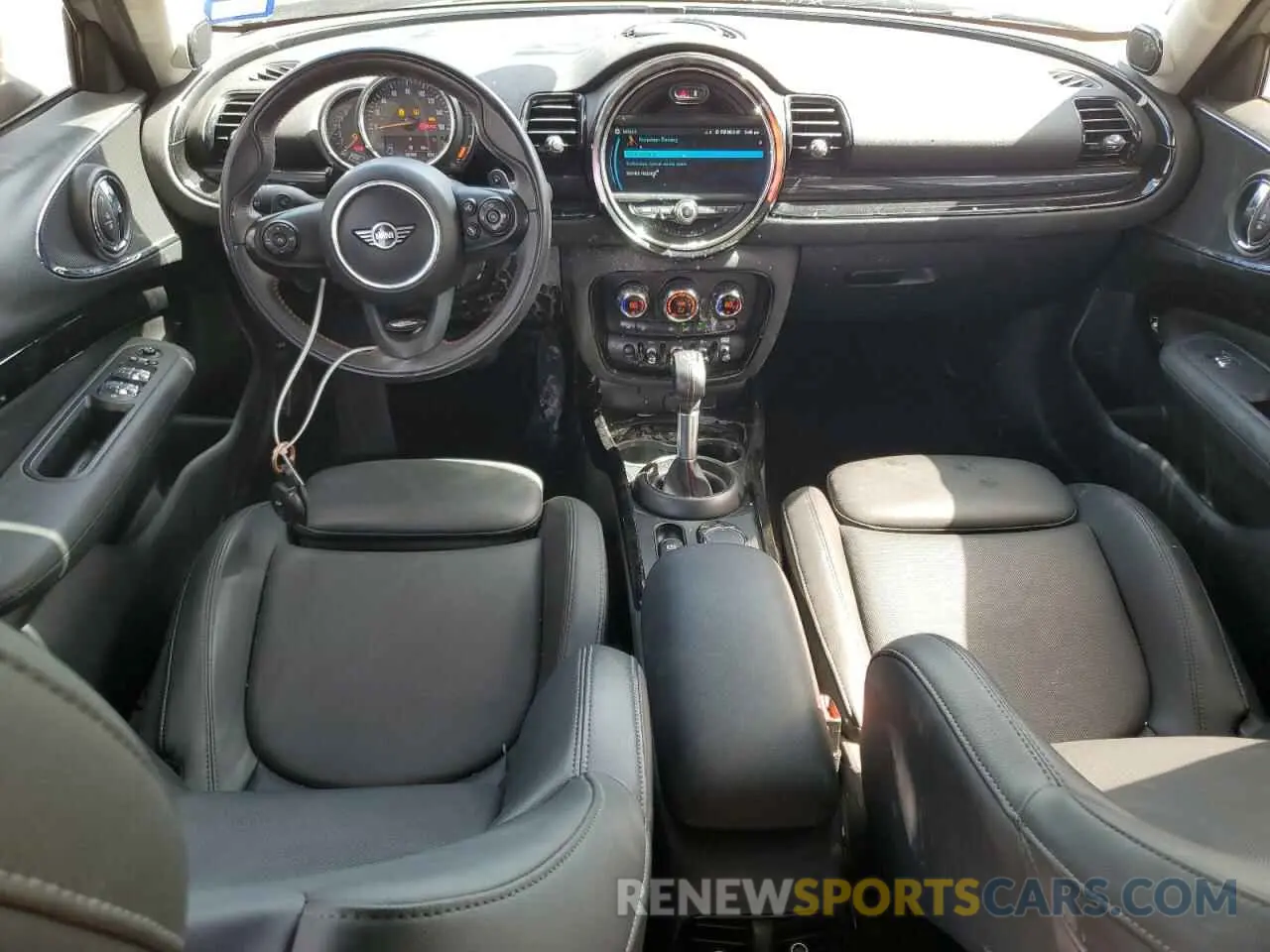 8 Photograph of a damaged car WMWLU5C57K2G04142 MINI COOPER 2019