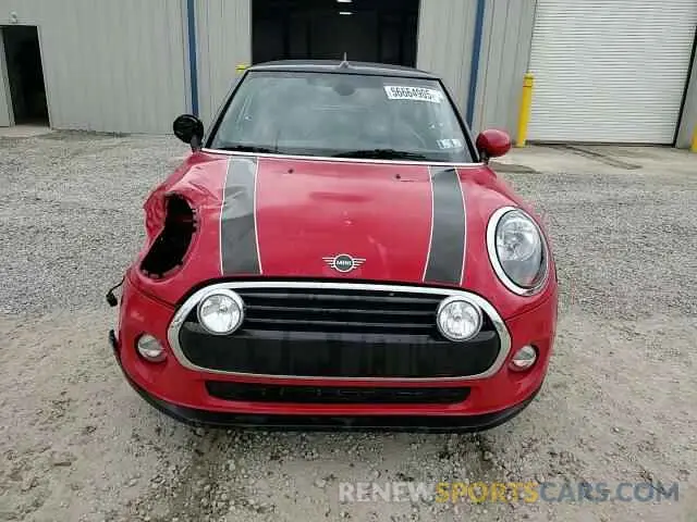 14 Photograph of a damaged car WMWWG5C56K3D01870 MINI COOPER 2019