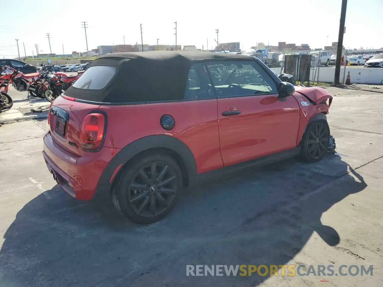 3 Photograph of a damaged car WMWWG9C53K3E40071 MINI COOPER 2019