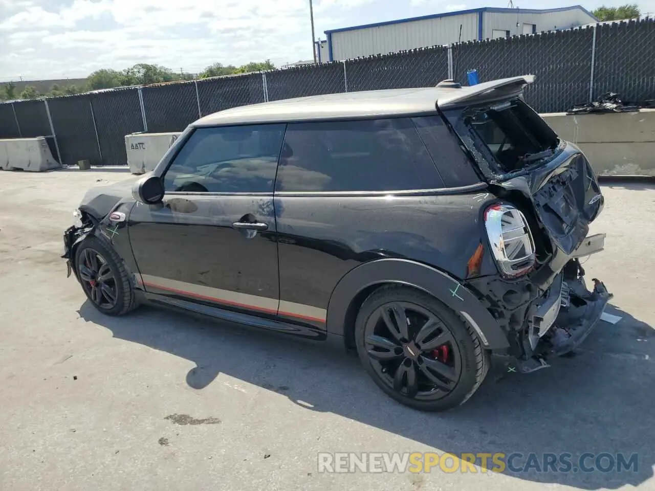 2 Photograph of a damaged car WMWXM9C50K2H81141 MINI COOPER 2019