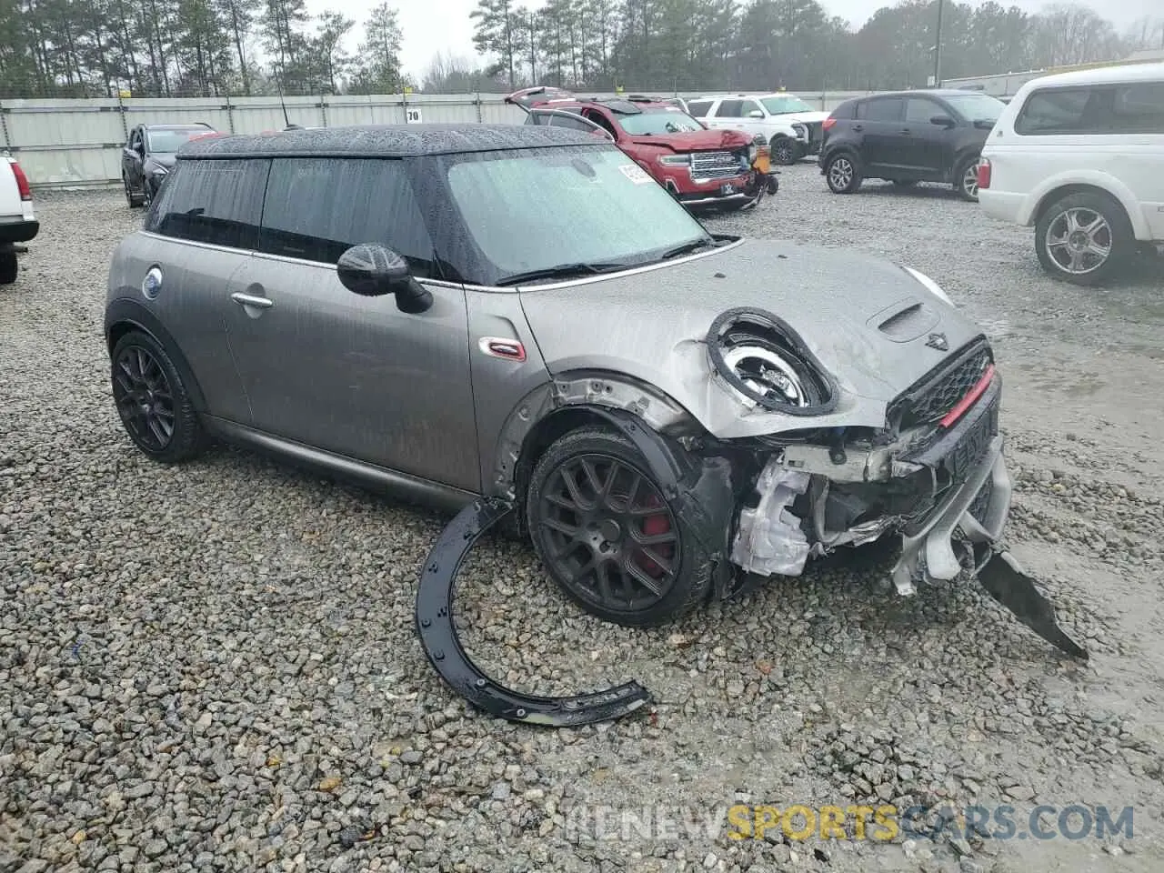 4 Photograph of a damaged car WMWXM9C53K2F66367 MINI COOPER 2019
