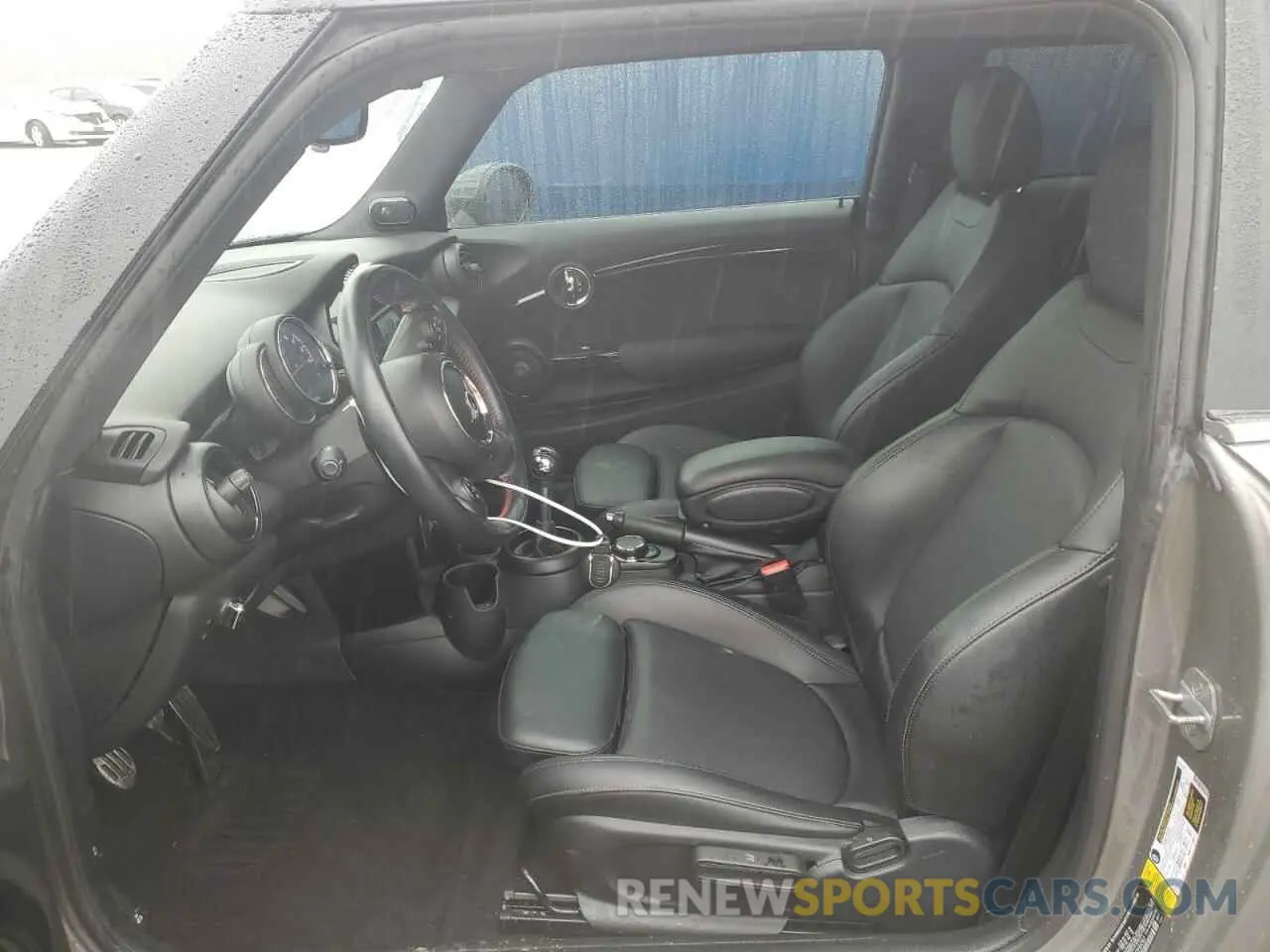 7 Photograph of a damaged car WMWXM9C53K2F66367 MINI COOPER 2019