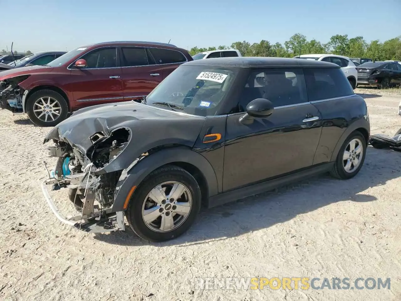 1 Photograph of a damaged car WMWXP5C51K2H30960 MINI COOPER 2019
