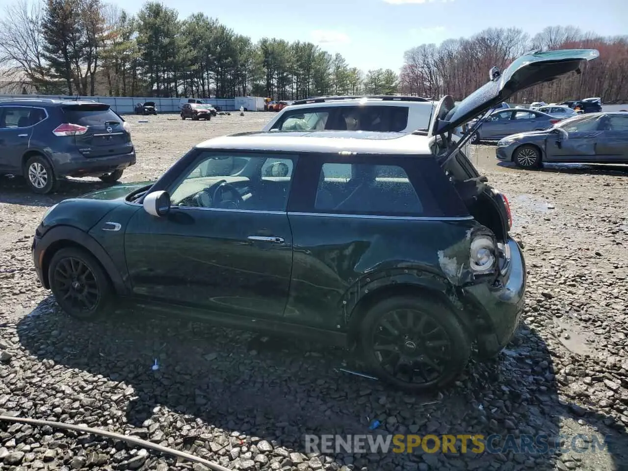 2 Photograph of a damaged car WMWXP5C57K2H31420 MINI COOPER 2019
