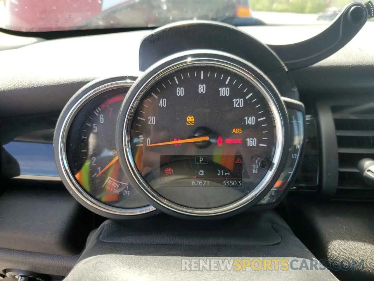 9 Photograph of a damaged car WMWXP7C56K2A54419 MINI COOPER 2019