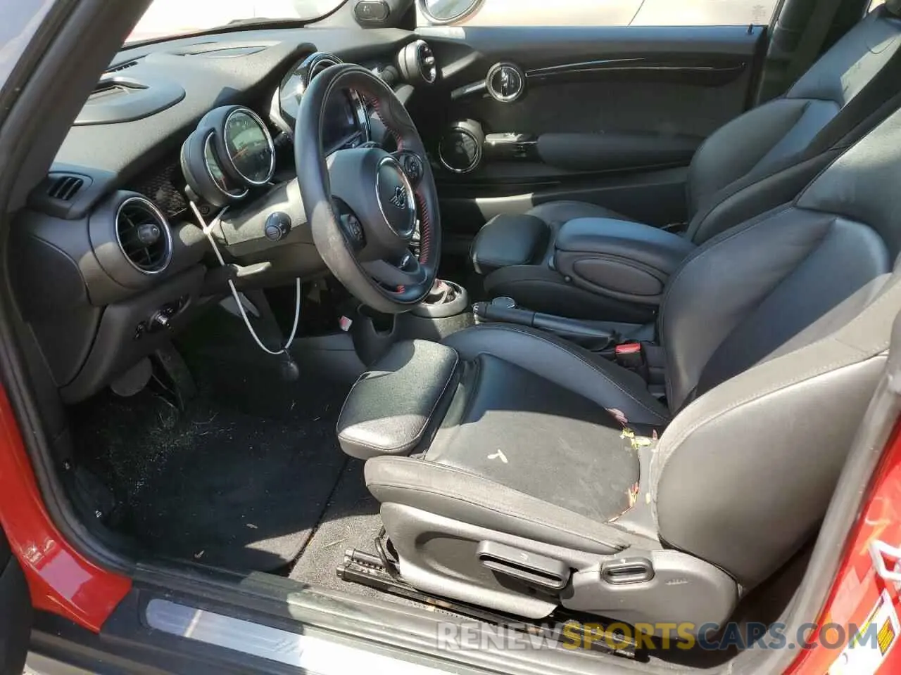 7 Photograph of a damaged car WMWXP7C59K2A53202 MINI COOPER 2019